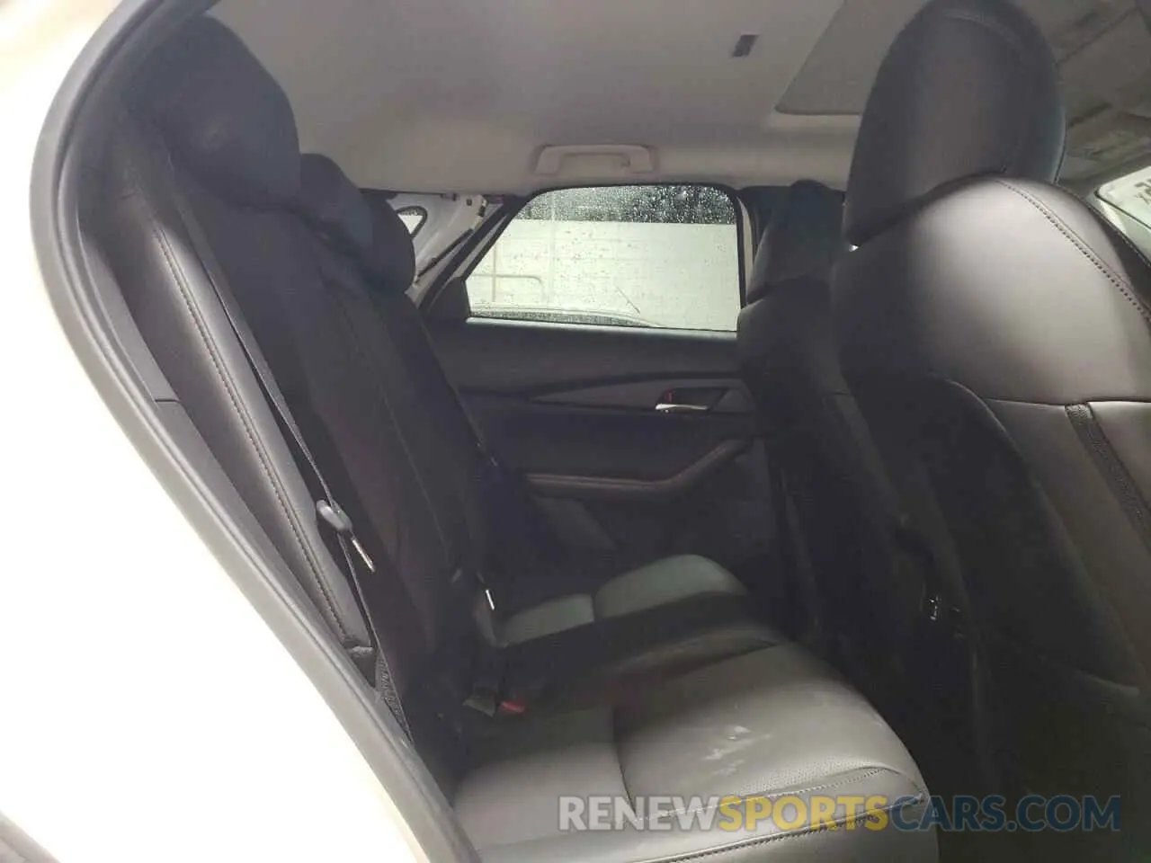 11 Photograph of a damaged car 3MVDMBDM9SM779993 MAZDA CX30 2025