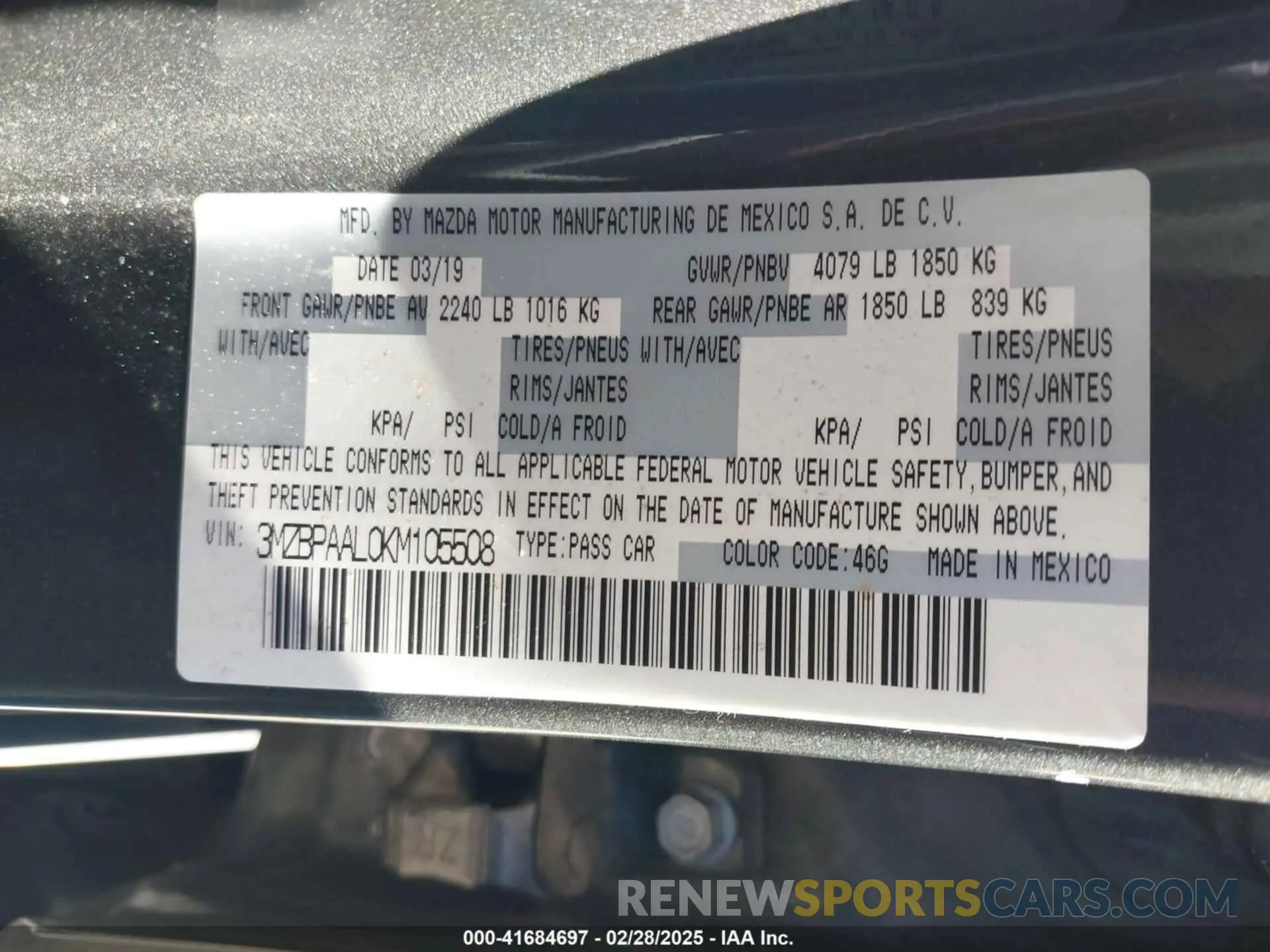 9 Photograph of a damaged car 3MZBPAAL0KM105508 MAZDA MAZDA3 2019