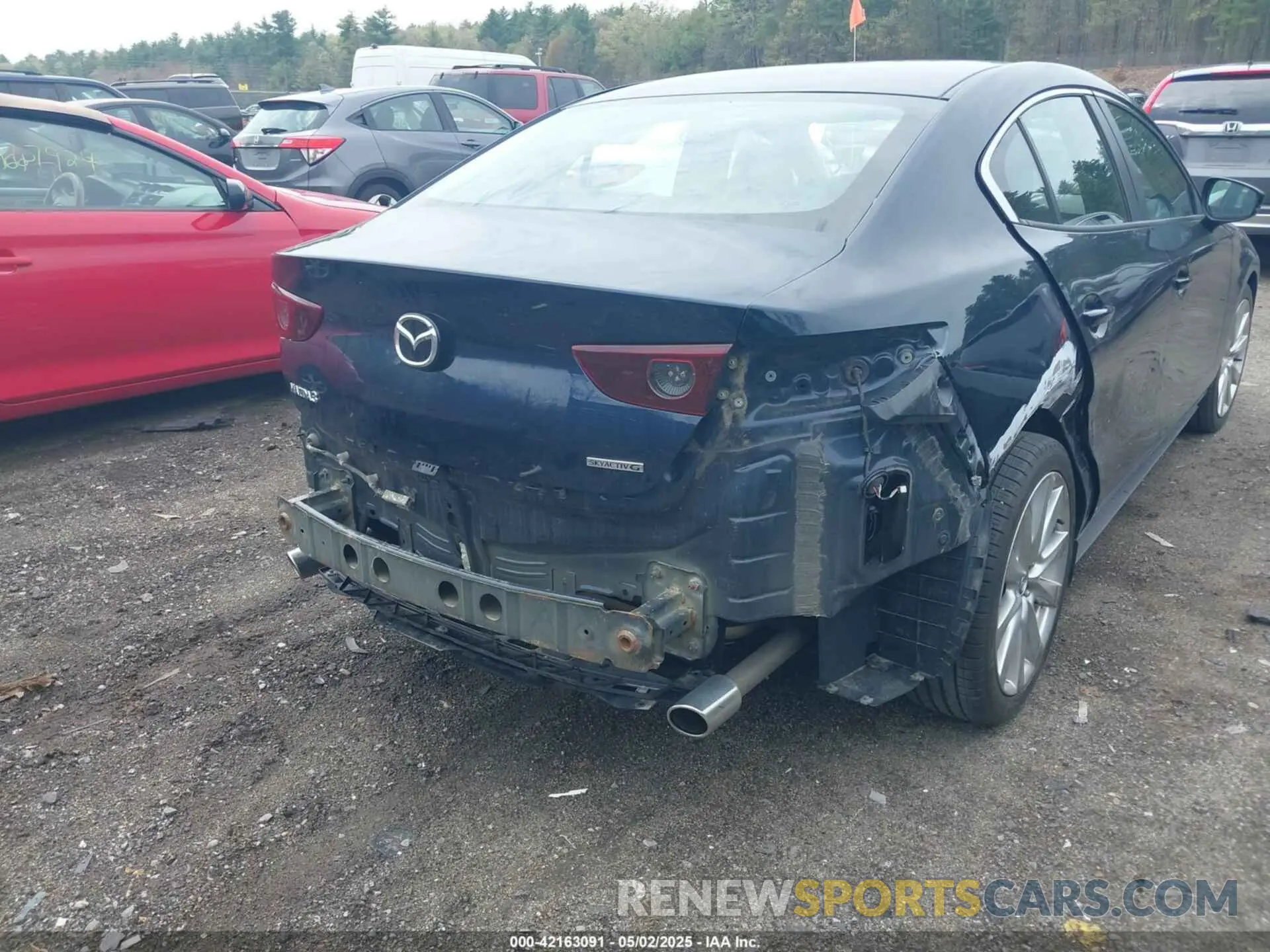 6 Photograph of a damaged car 3MZBPAAL0KM107842 MAZDA MAZDA3 2019