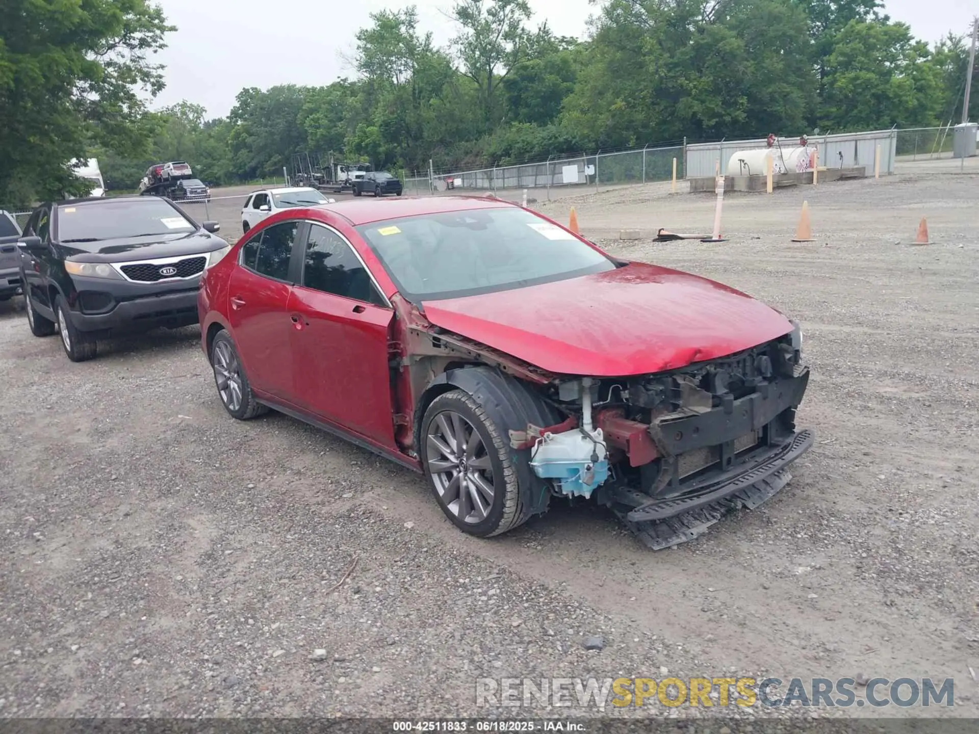 1 Photograph of a damaged car 3MZBPAAL7KM110480 MAZDA MAZDA3 2019