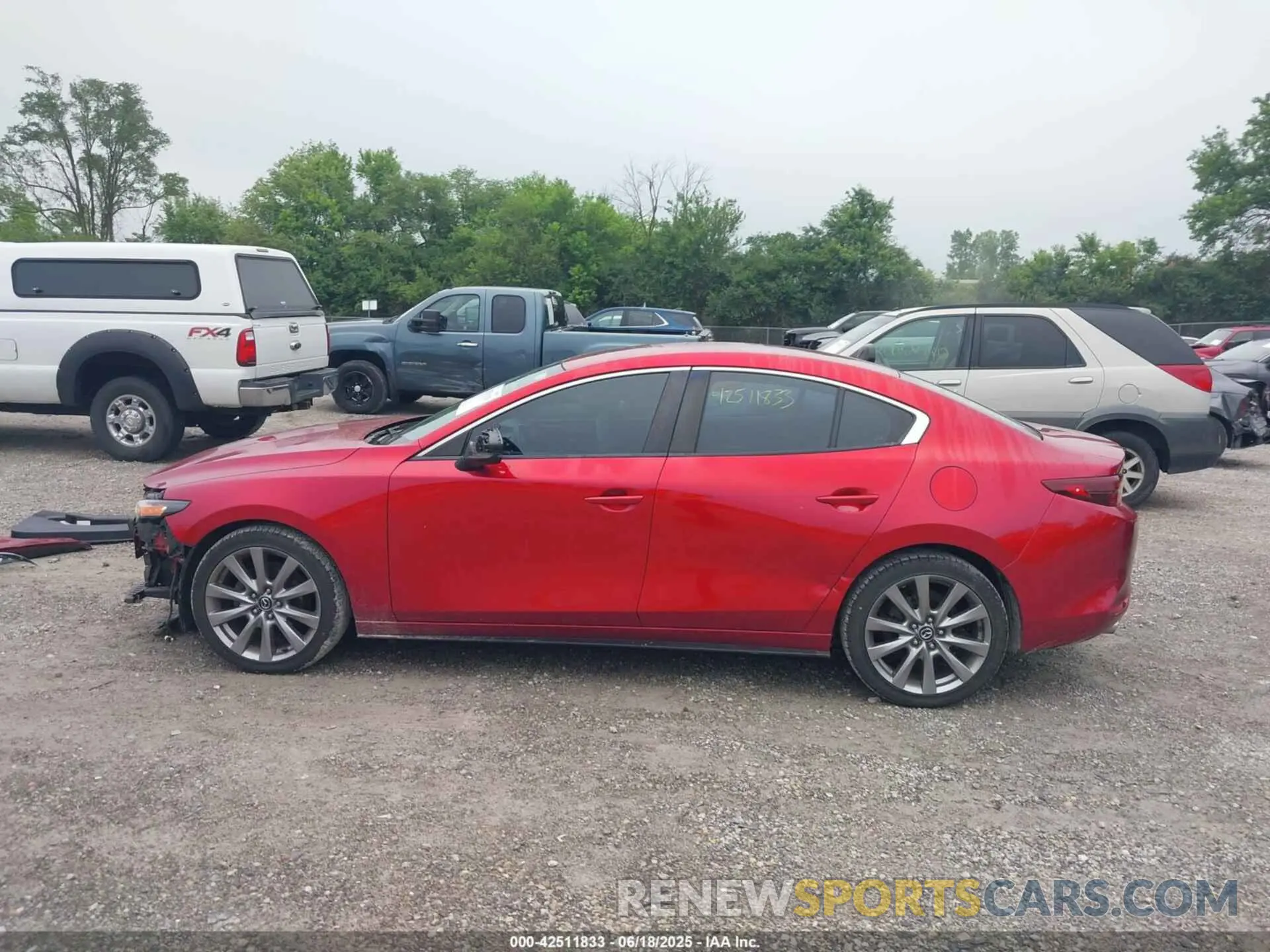 15 Photograph of a damaged car 3MZBPAAL7KM110480 MAZDA MAZDA3 2019