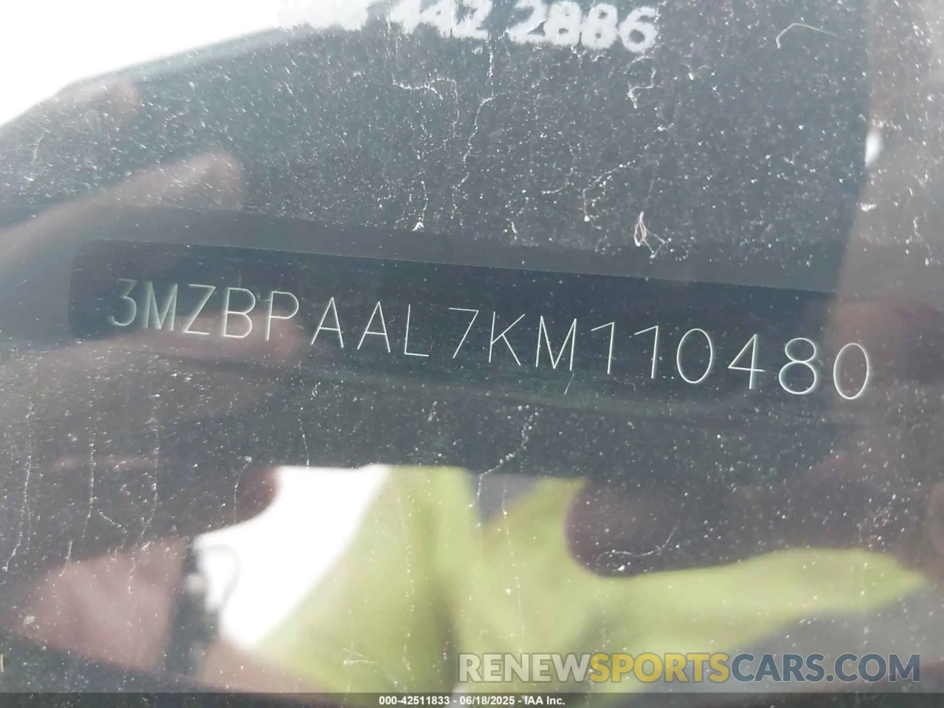 9 Photograph of a damaged car 3MZBPAAL7KM110480 MAZDA MAZDA3 2019