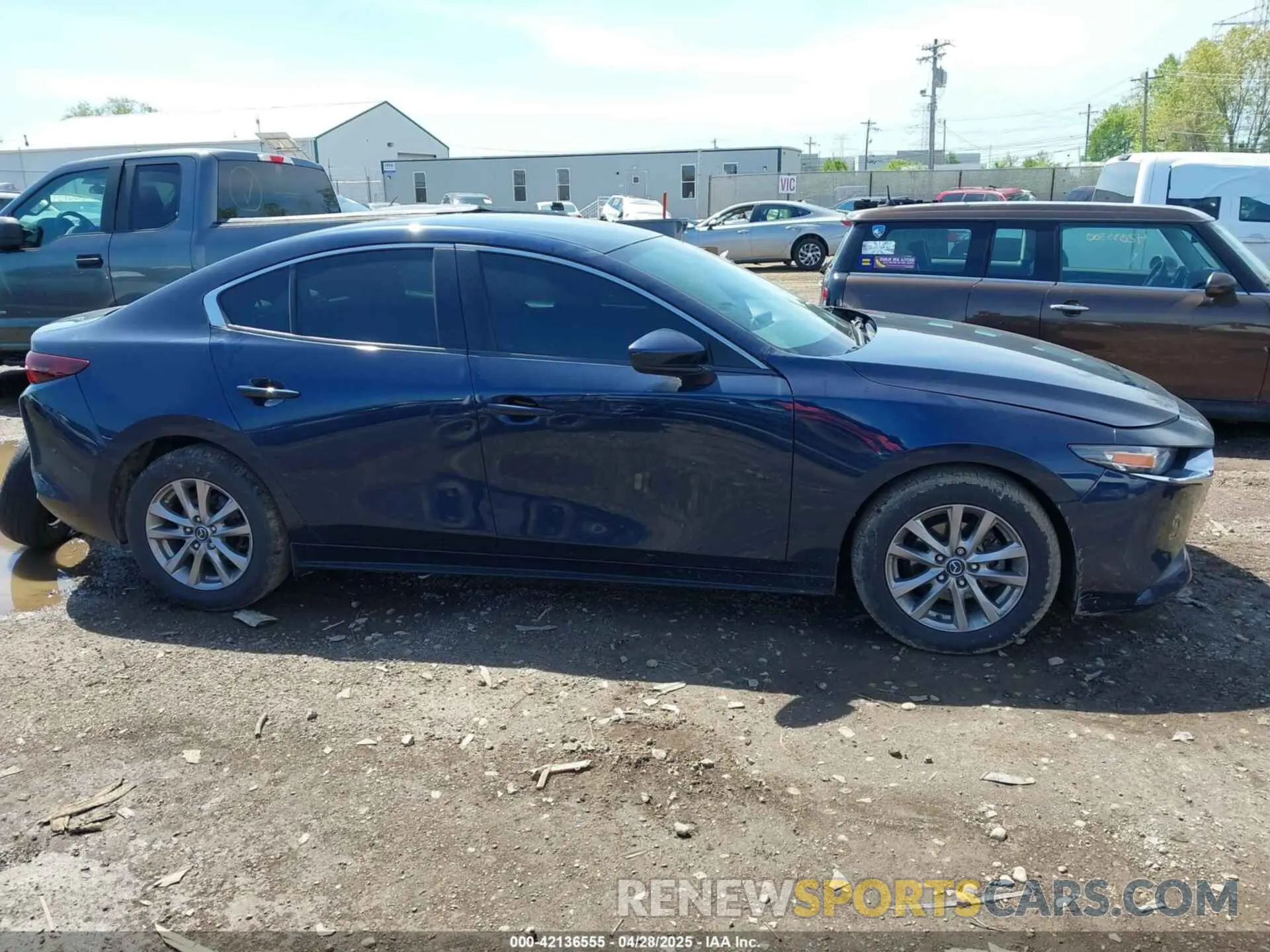 13 Photograph of a damaged car 3MZBPABL5KM111514 MAZDA MAZDA3 2019