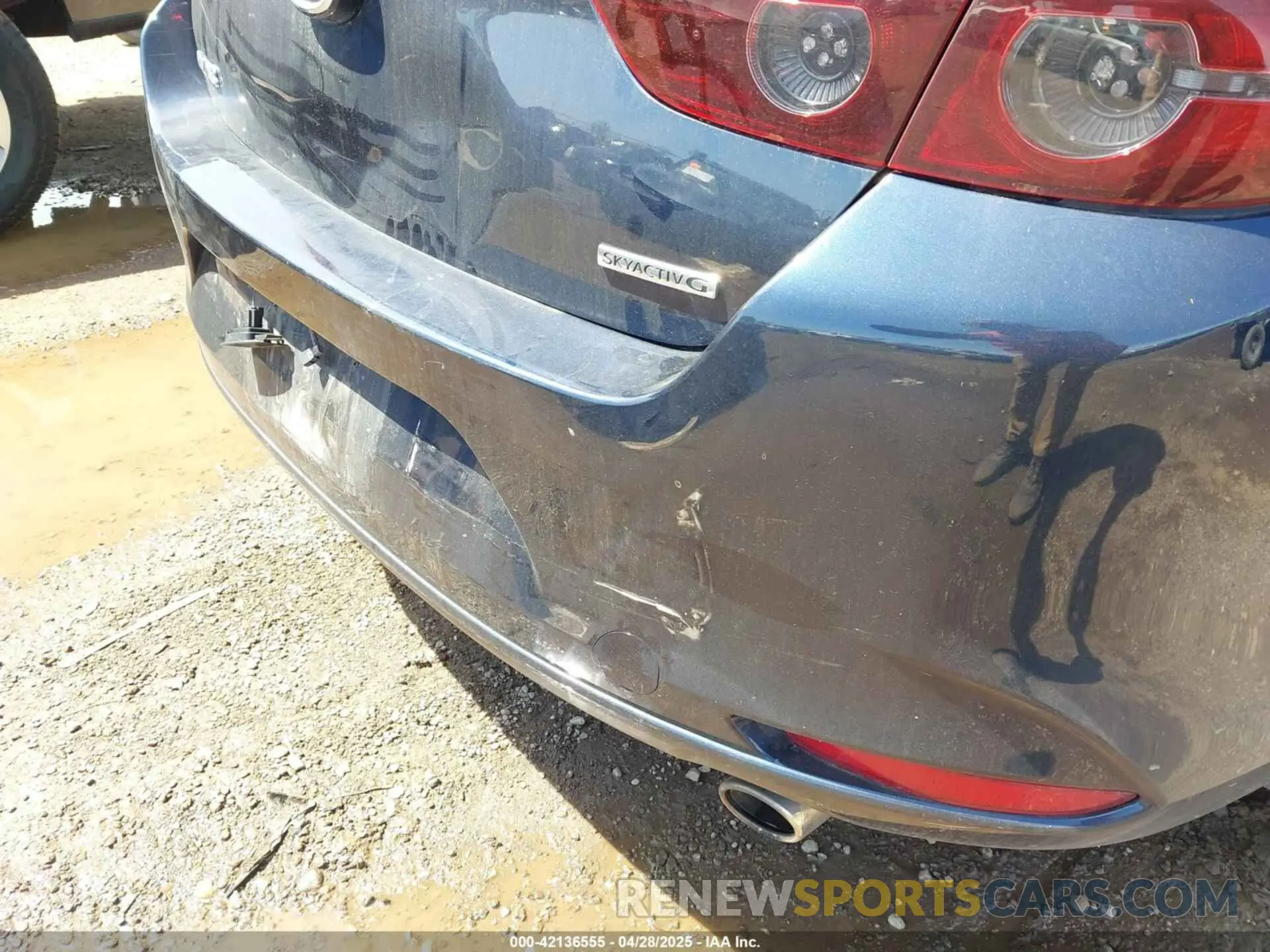 6 Photograph of a damaged car 3MZBPABL5KM111514 MAZDA MAZDA3 2019