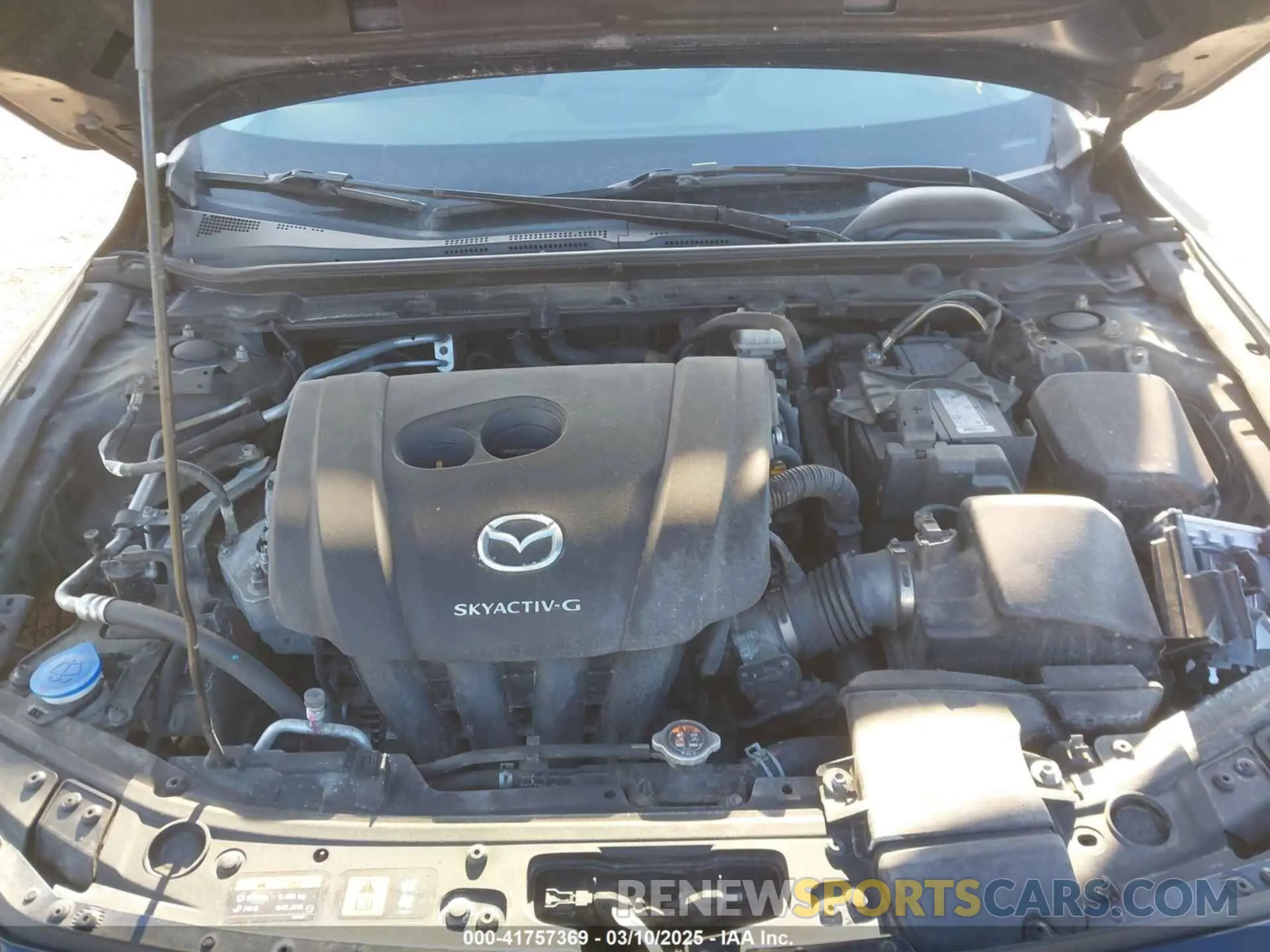 10 Photograph of a damaged car 3MZBPABL5KM113750 MAZDA MAZDA3 2019