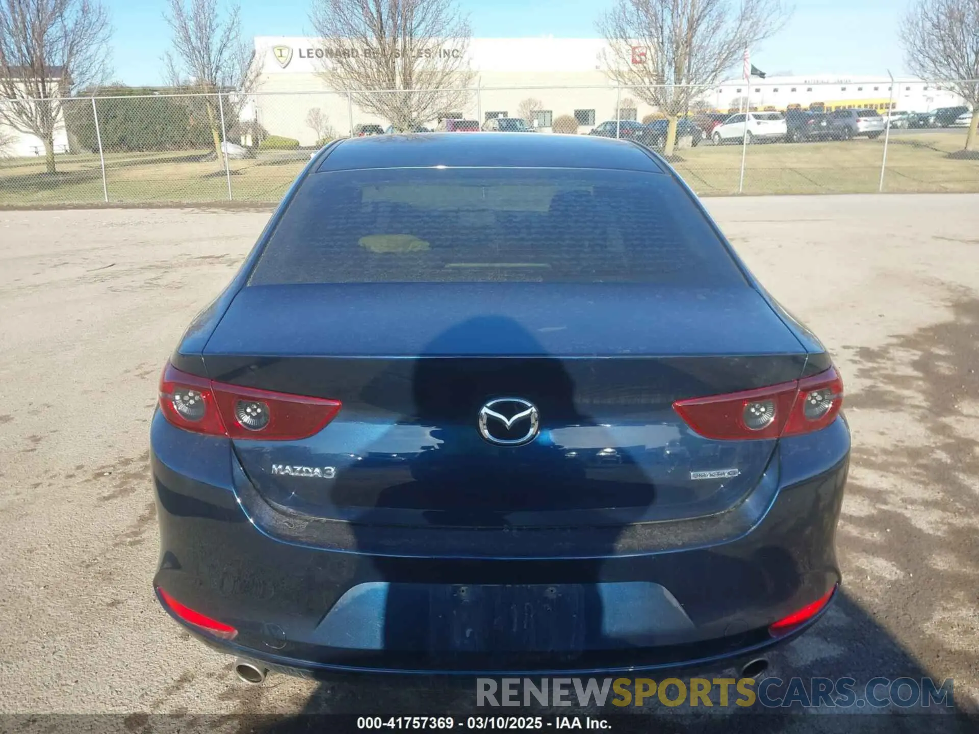 16 Photograph of a damaged car 3MZBPABL5KM113750 MAZDA MAZDA3 2019