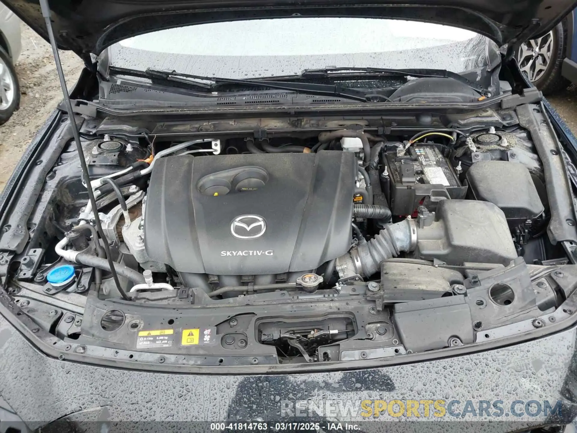10 Photograph of a damaged car 3MZBPABL7KM110476 MAZDA MAZDA3 2019