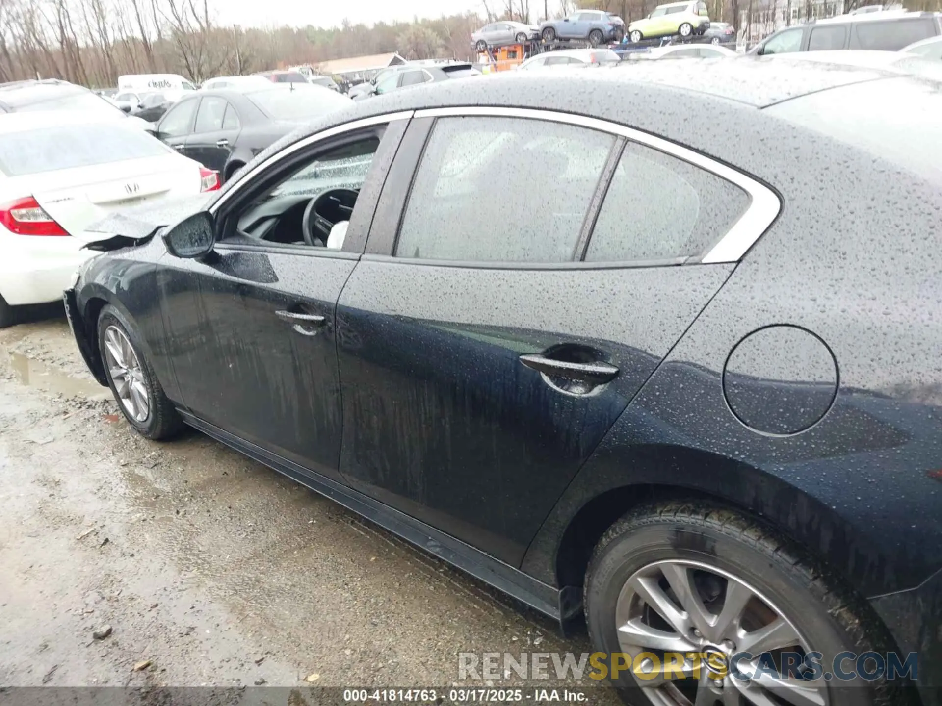 14 Photograph of a damaged car 3MZBPABL7KM110476 MAZDA MAZDA3 2019
