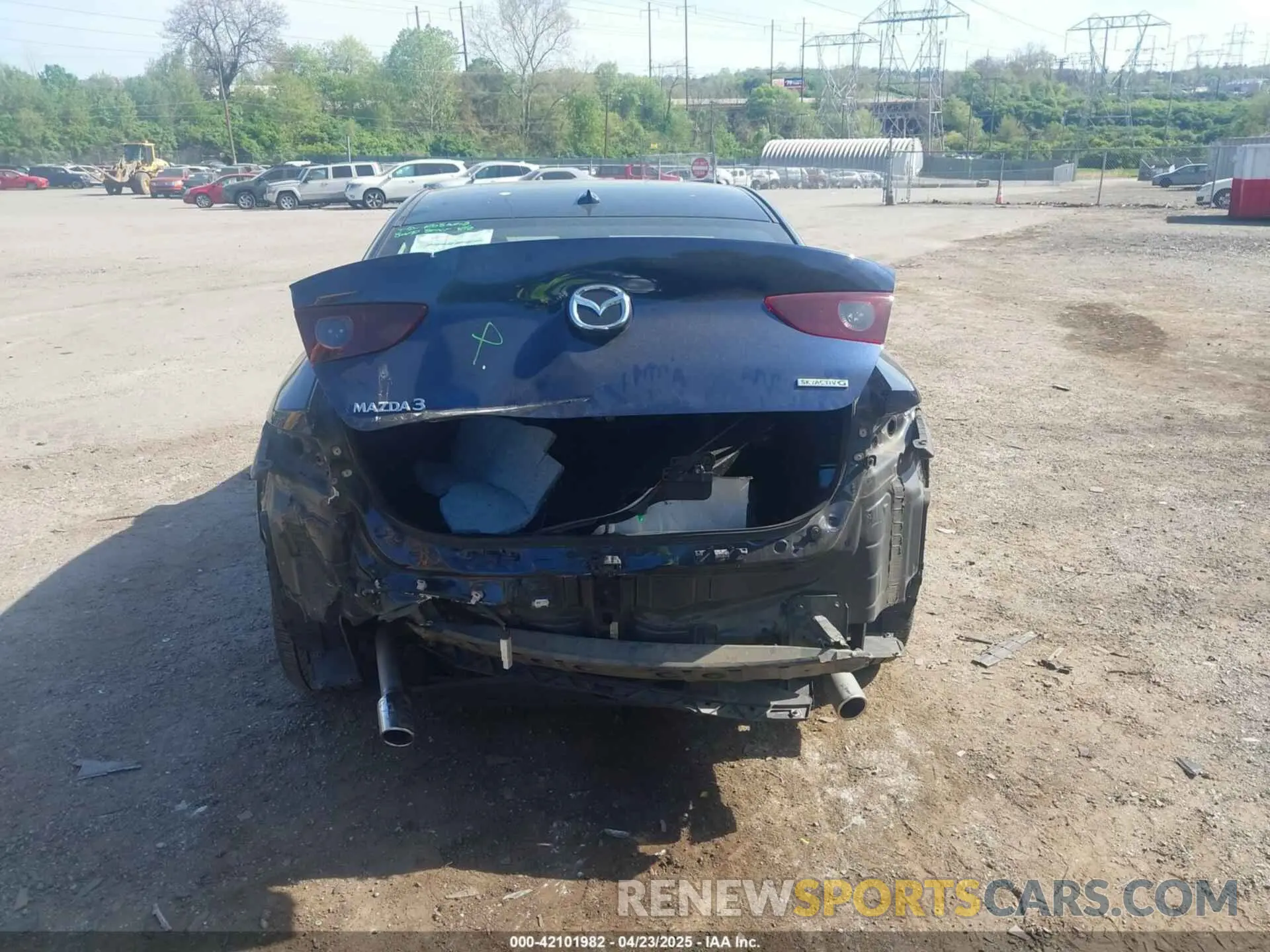 16 Photograph of a damaged car 3MZBPADL5KM107878 MAZDA MAZDA3 2019
