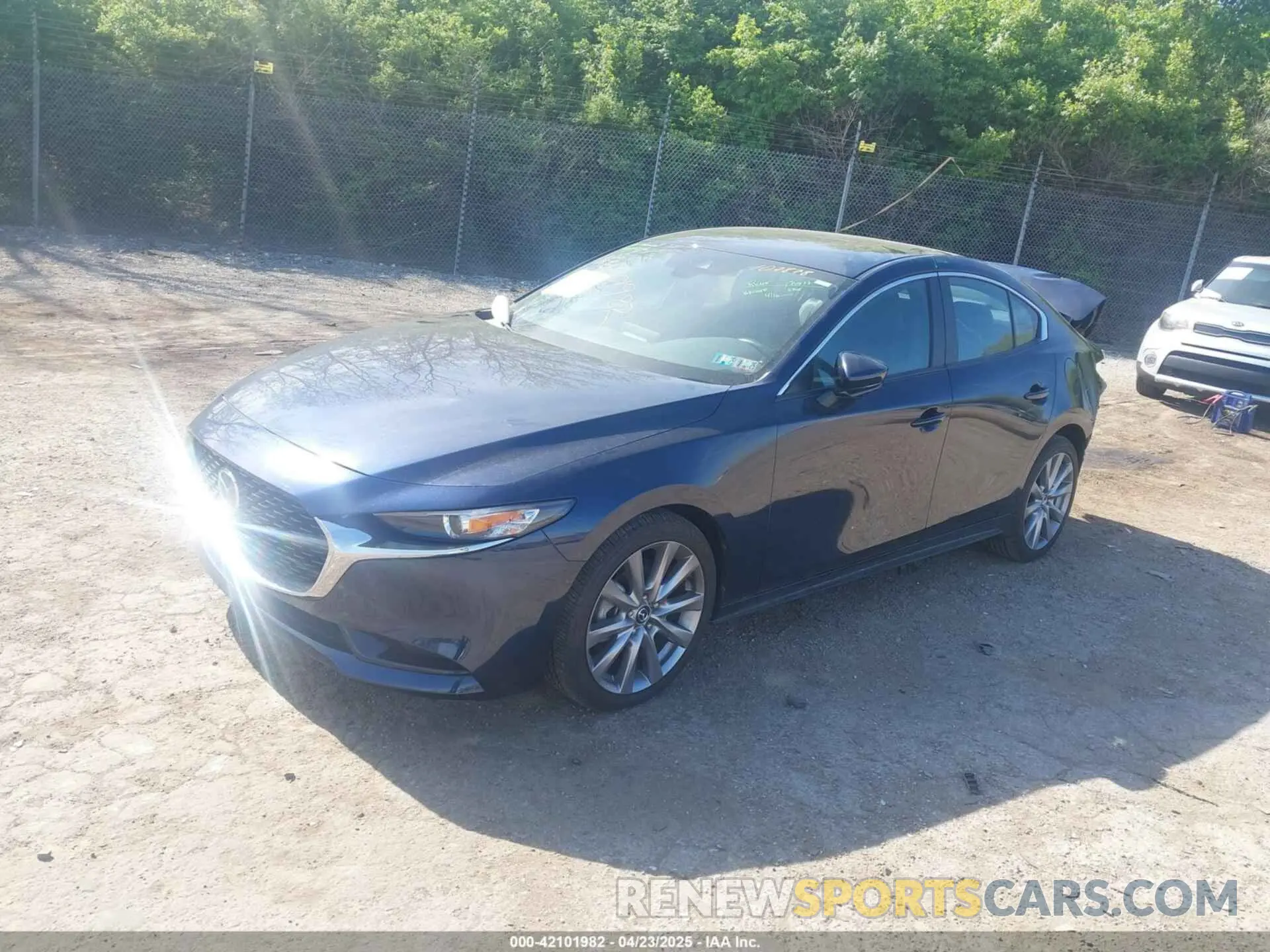 2 Photograph of a damaged car 3MZBPADL5KM107878 MAZDA MAZDA3 2019