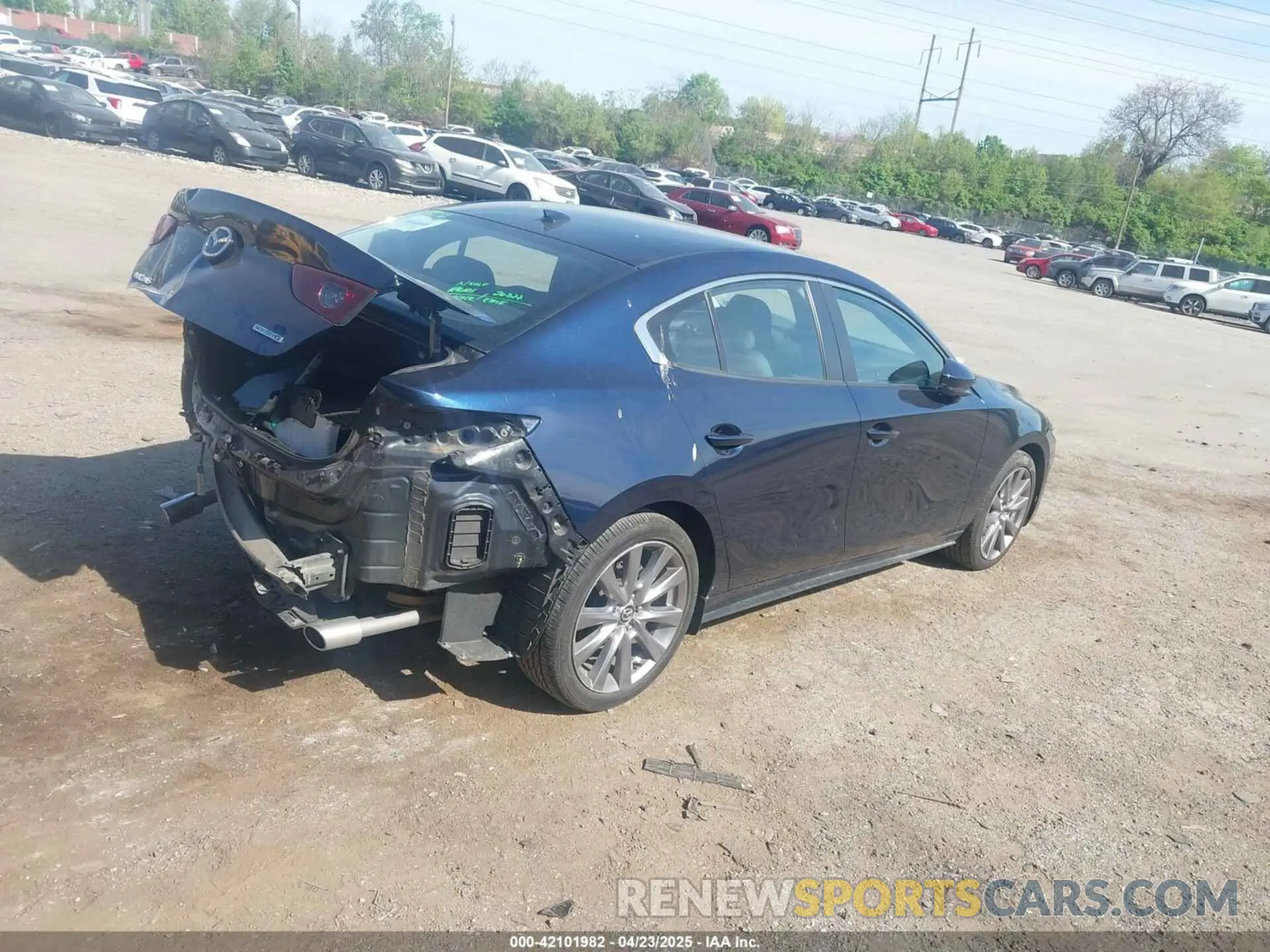 4 Photograph of a damaged car 3MZBPADL5KM107878 MAZDA MAZDA3 2019