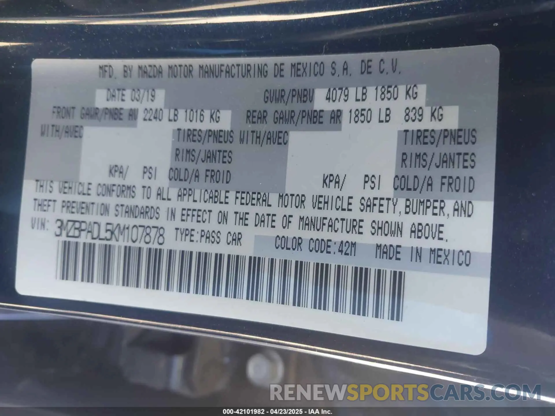 9 Photograph of a damaged car 3MZBPADL5KM107878 MAZDA MAZDA3 2019