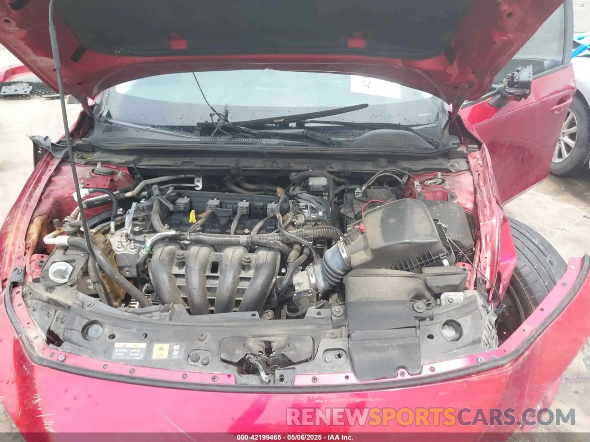 10 Photograph of a damaged car 3MZBPADL6KM112538 MAZDA MAZDA3 2019