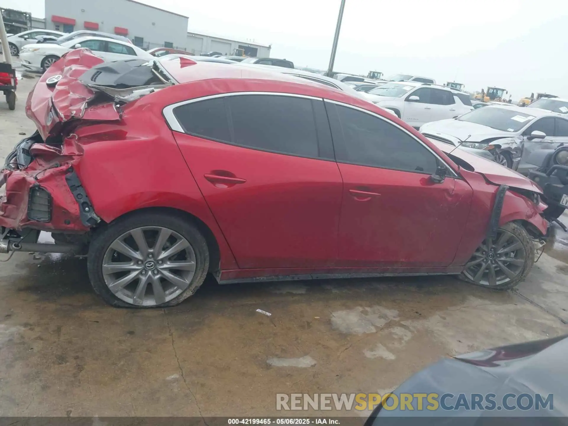 13 Photograph of a damaged car 3MZBPADL6KM112538 MAZDA MAZDA3 2019