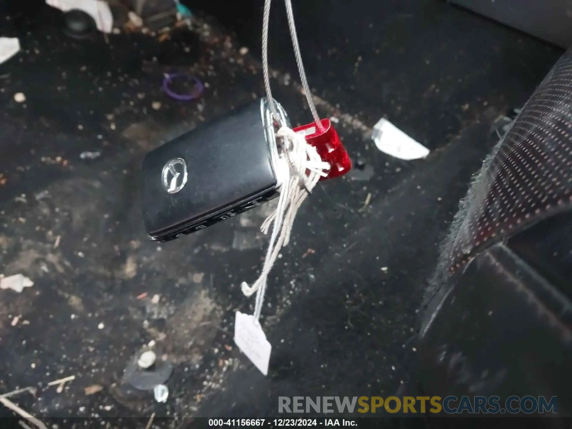 11 Photograph of a damaged car 3MZBPAEM1KM104483 MAZDA MAZDA3 2019