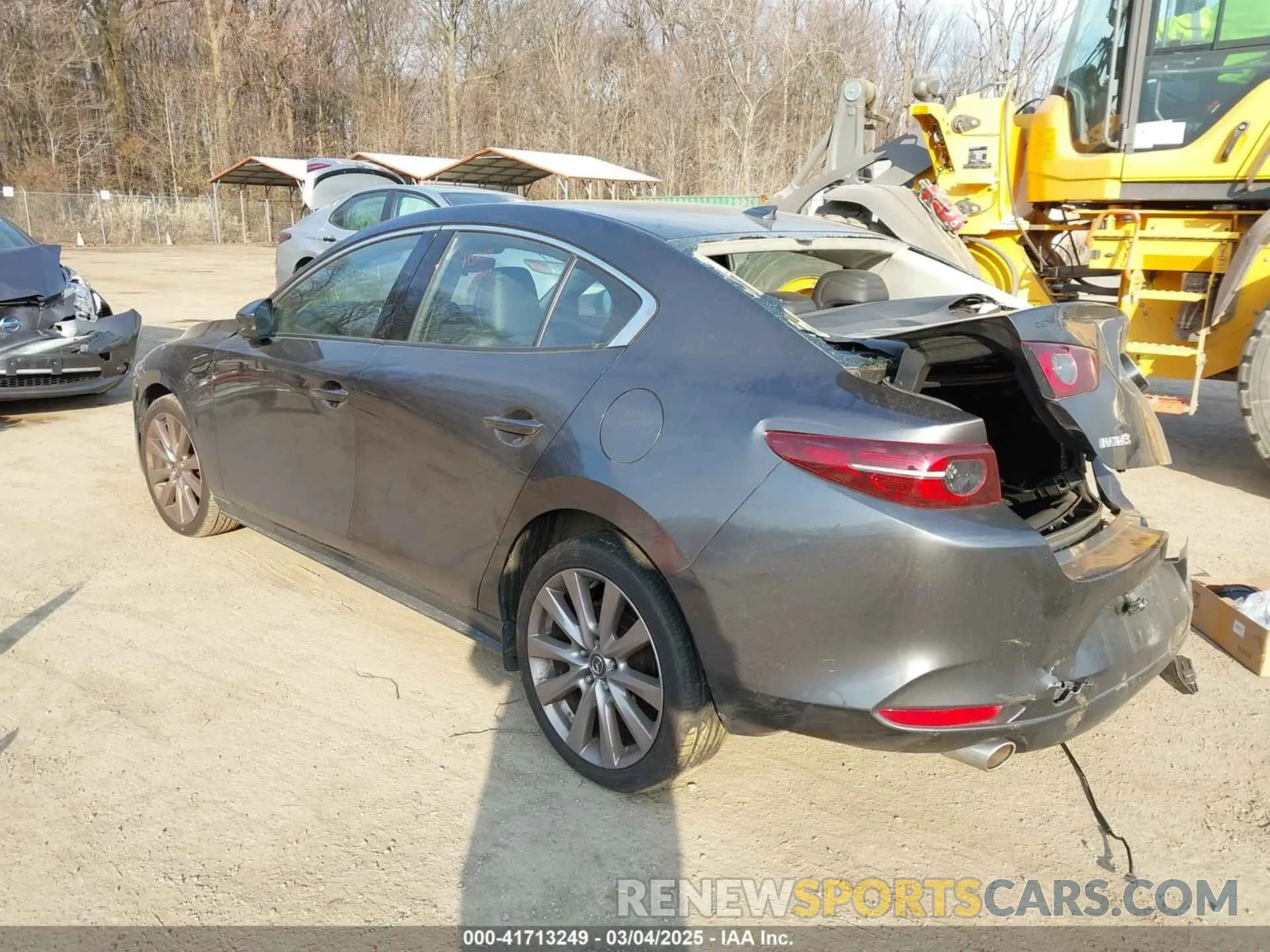 3 Photograph of a damaged car 3MZBPAEM9KM102013 MAZDA MAZDA3 2019