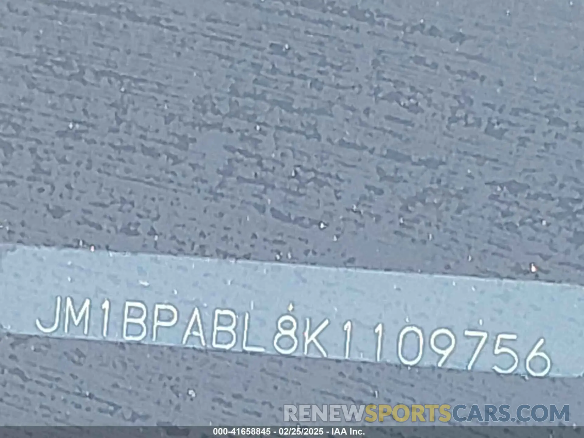 9 Photograph of a damaged car JM1BPABL8K1109756 MAZDA MAZDA3 2019