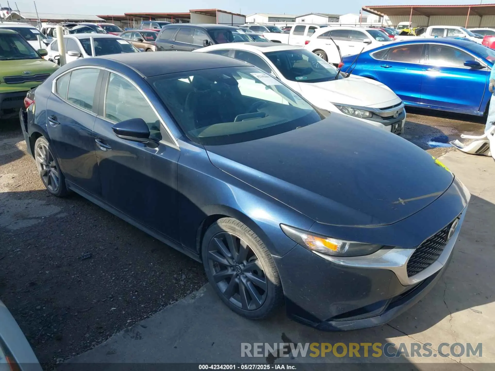 1 Photograph of a damaged car JM1BPACL0K1110348 MAZDA MAZDA3 2019
