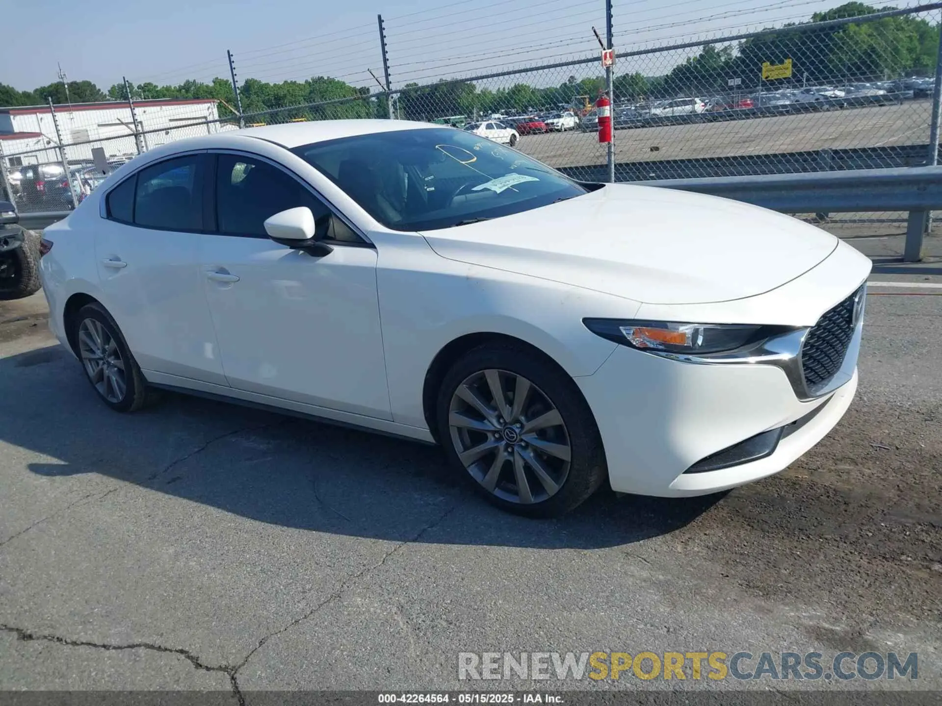 1 Photograph of a damaged car JM1BPACL5K1107431 MAZDA MAZDA3 2019