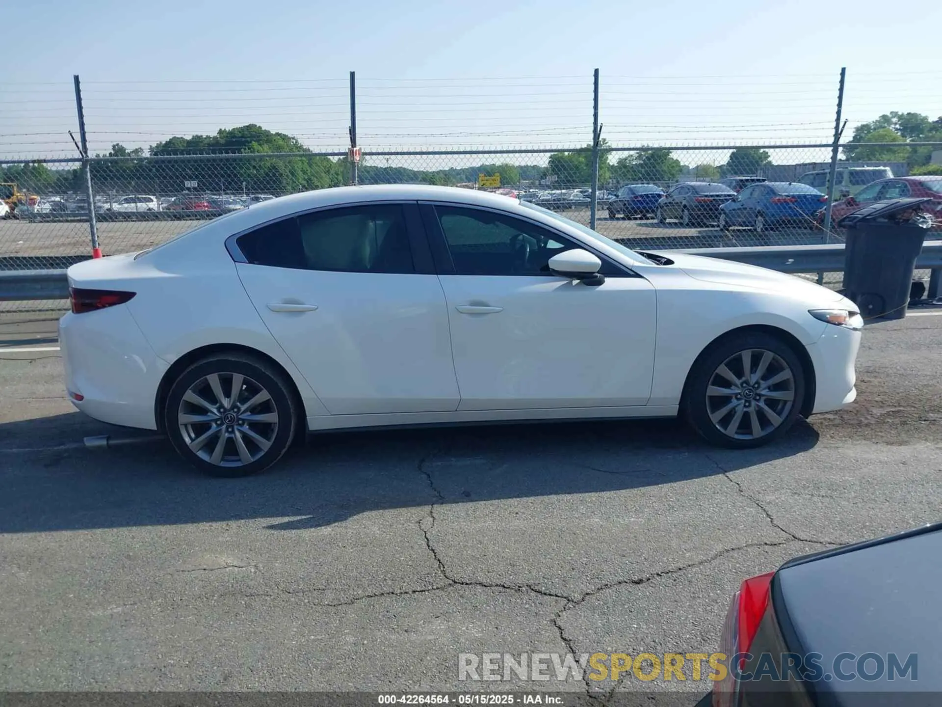 13 Photograph of a damaged car JM1BPACL5K1107431 MAZDA MAZDA3 2019