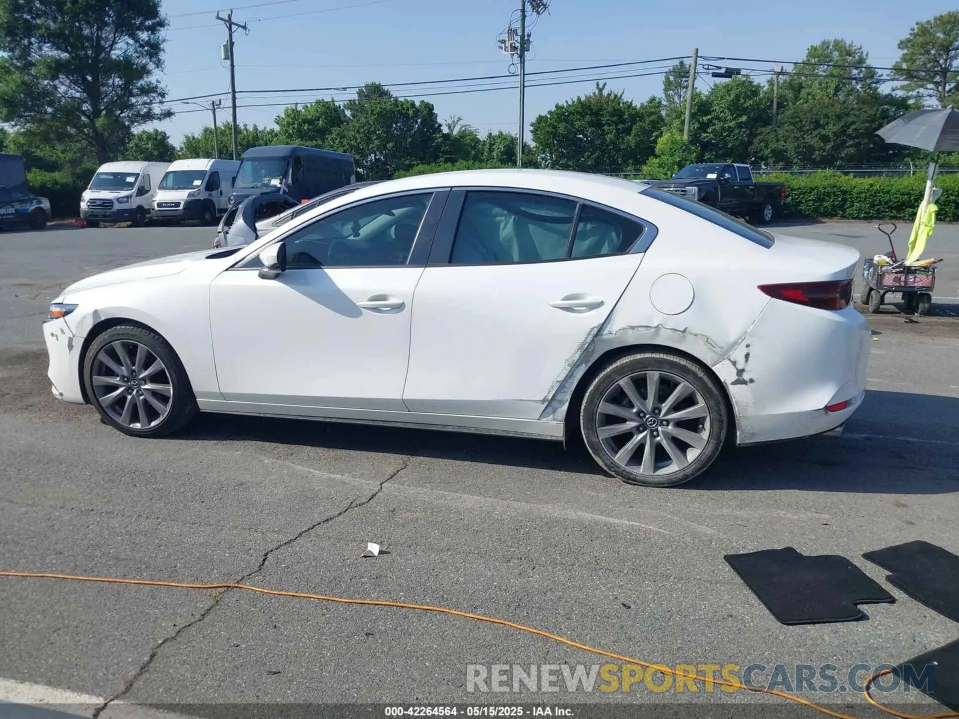 14 Photograph of a damaged car JM1BPACL5K1107431 MAZDA MAZDA3 2019