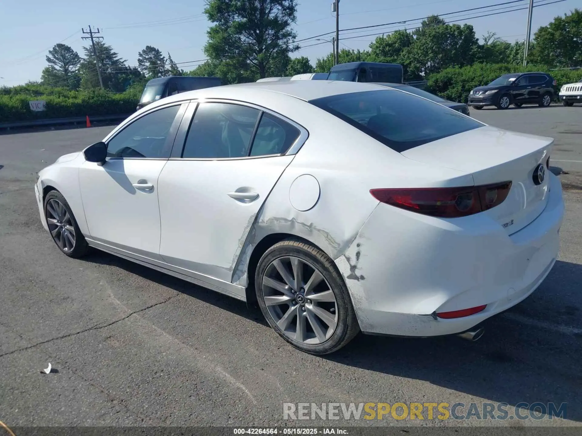 3 Photograph of a damaged car JM1BPACL5K1107431 MAZDA MAZDA3 2019