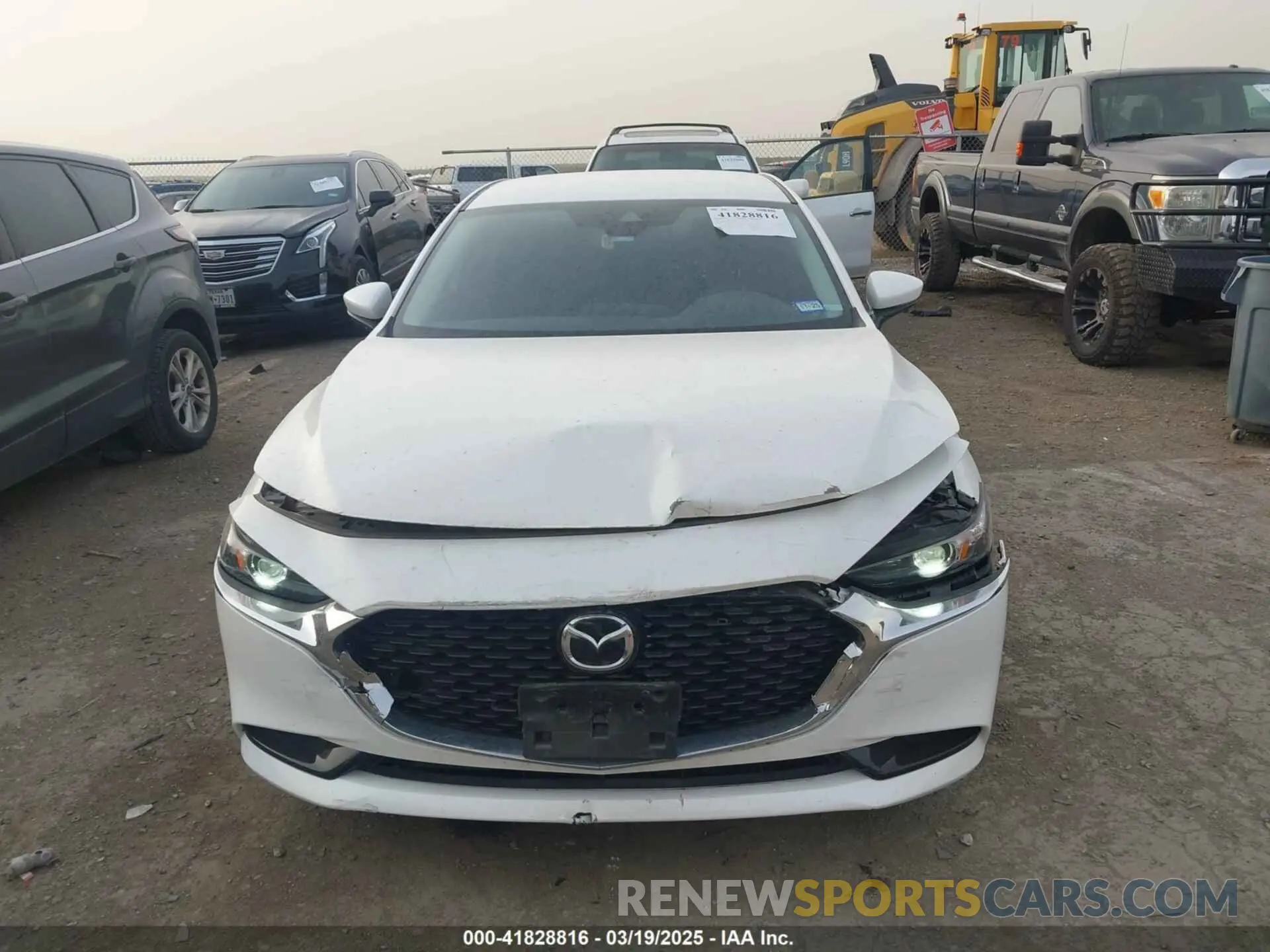 12 Photograph of a damaged car JM1BPACL6K1109964 MAZDA MAZDA3 2019