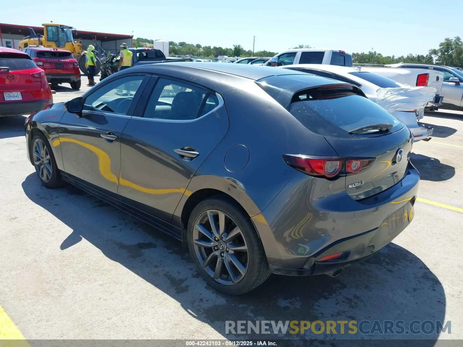 3 Photograph of a damaged car JM1BPAJM4K1117914 MAZDA MAZDA3 2019