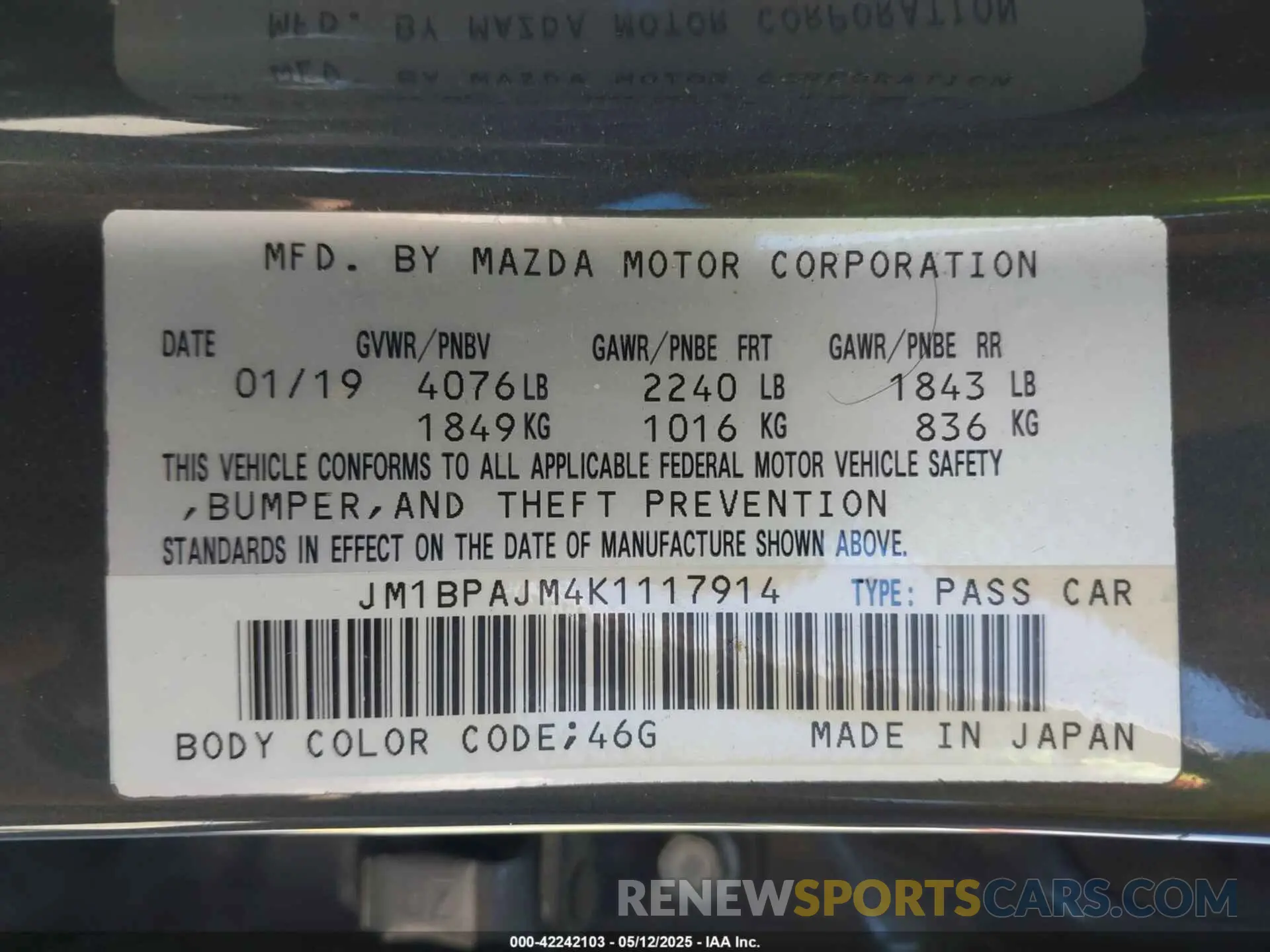 9 Photograph of a damaged car JM1BPAJM4K1117914 MAZDA MAZDA3 2019