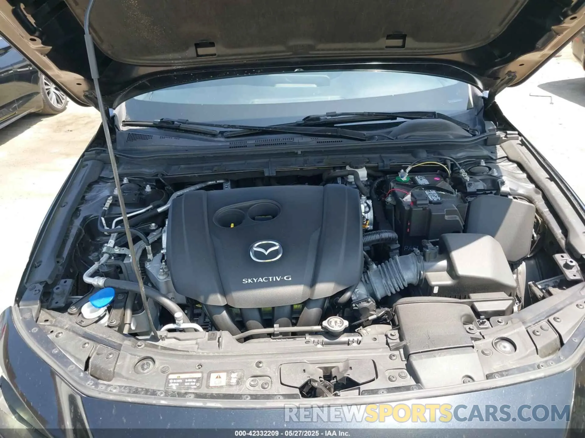 10 Photograph of a damaged car JM1BPAMM1K1139400 MAZDA MAZDA3 2019