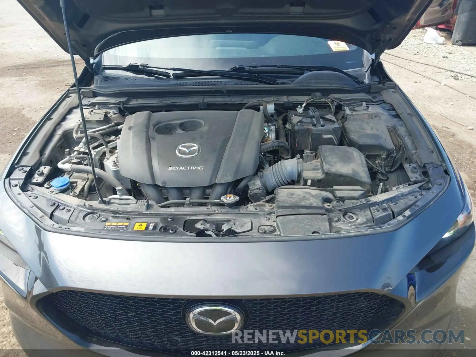 10 Photograph of a damaged car JM1BPAMM6K1142597 MAZDA MAZDA3 2019