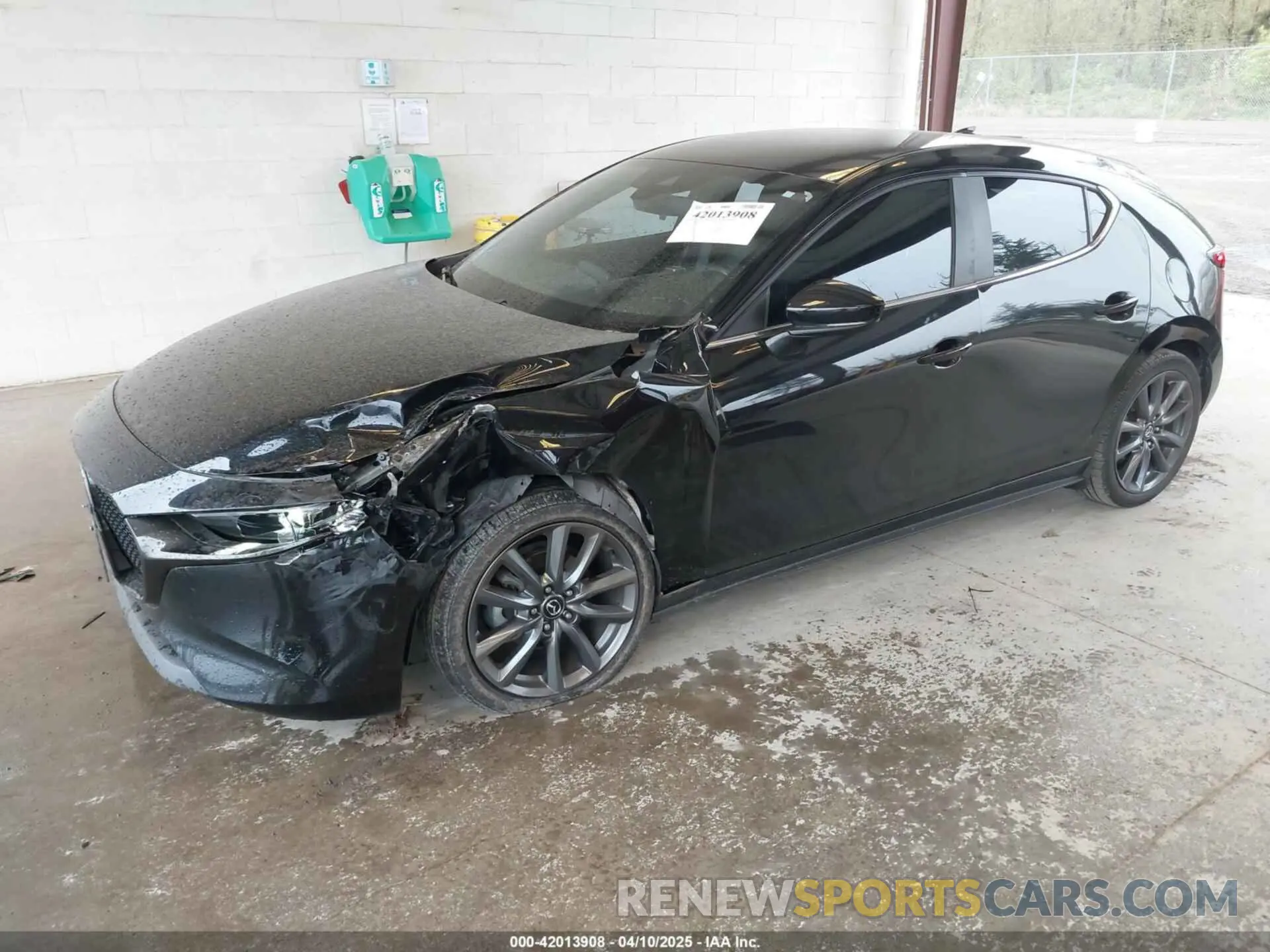 2 Photograph of a damaged car JM1BPAMM7K1142723 MAZDA MAZDA3 2019