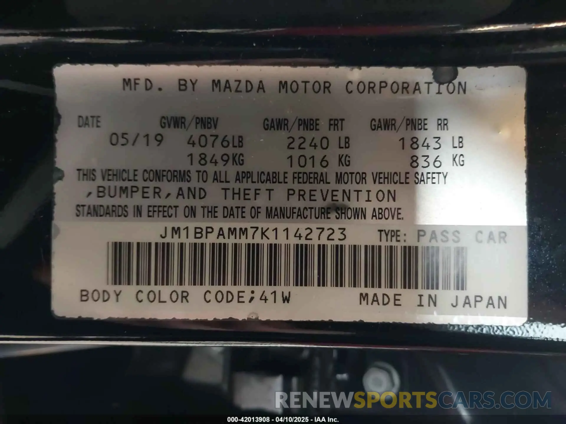 9 Photograph of a damaged car JM1BPAMM7K1142723 MAZDA MAZDA3 2019