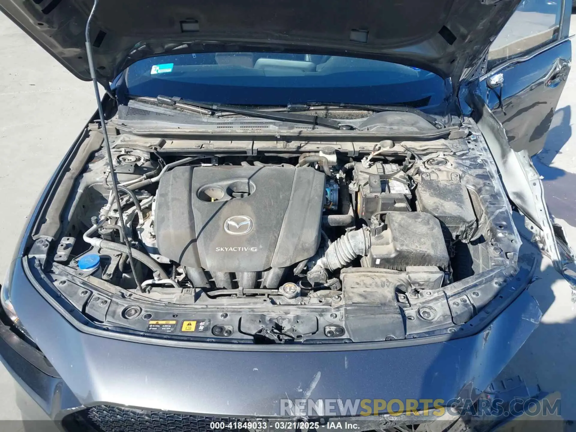 10 Photograph of a damaged car JM1BPAMM8K1120231 MAZDA MAZDA3 2019