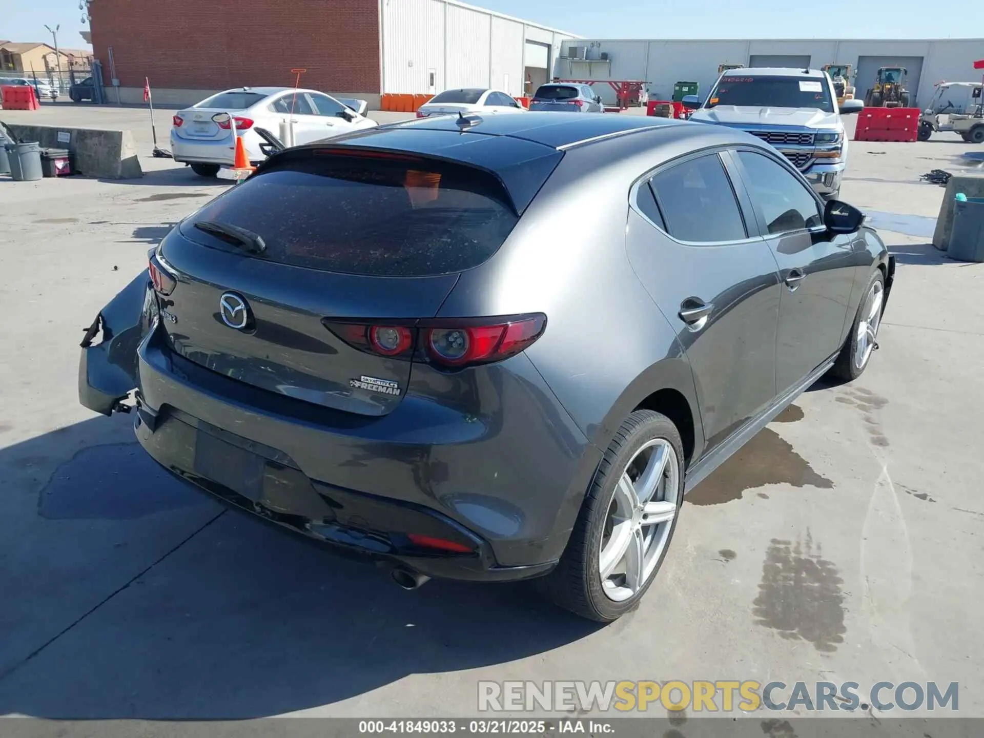 4 Photograph of a damaged car JM1BPAMM8K1120231 MAZDA MAZDA3 2019