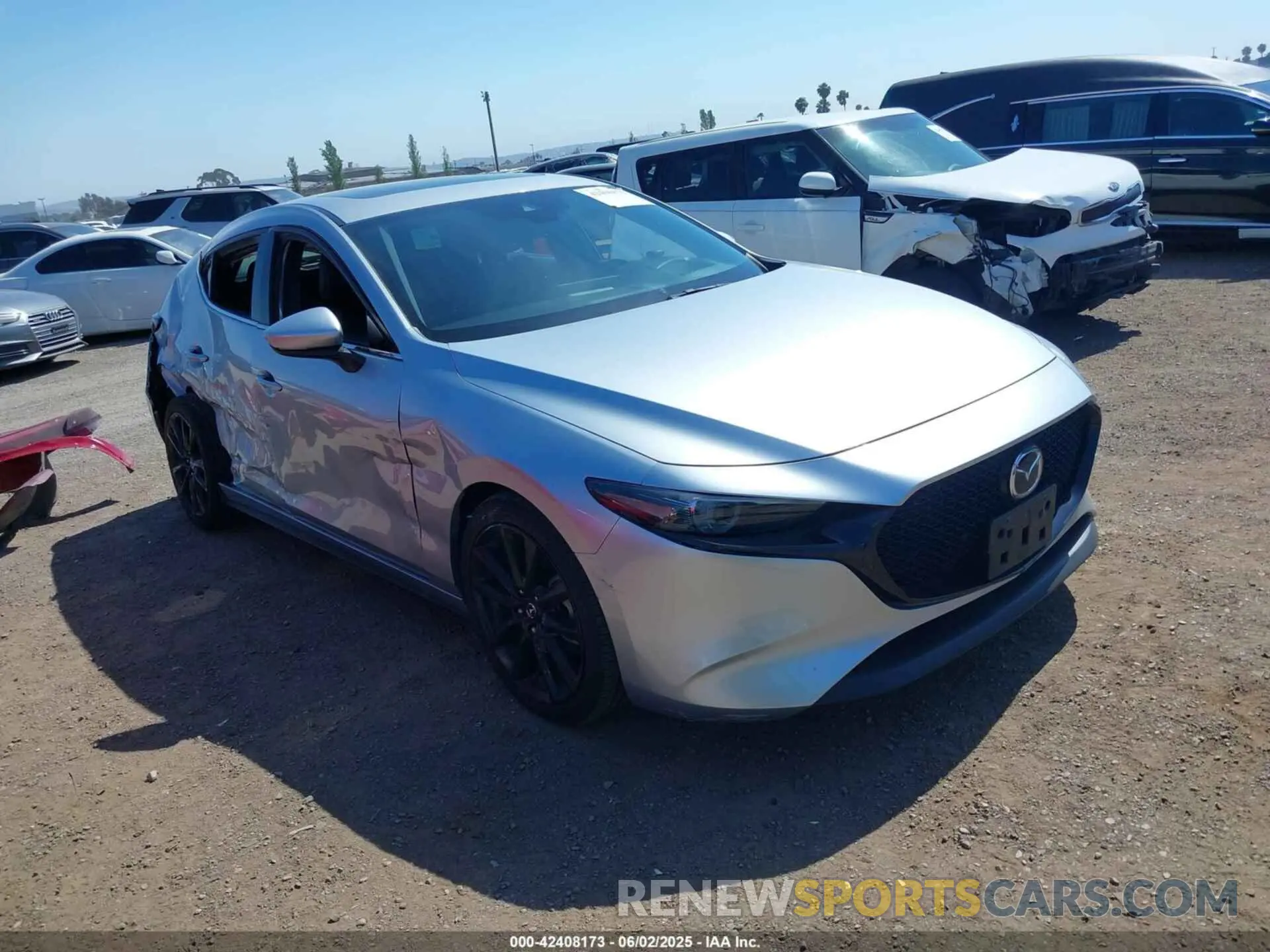 1 Photograph of a damaged car JM1BPANM1K1116441 MAZDA MAZDA3 2019