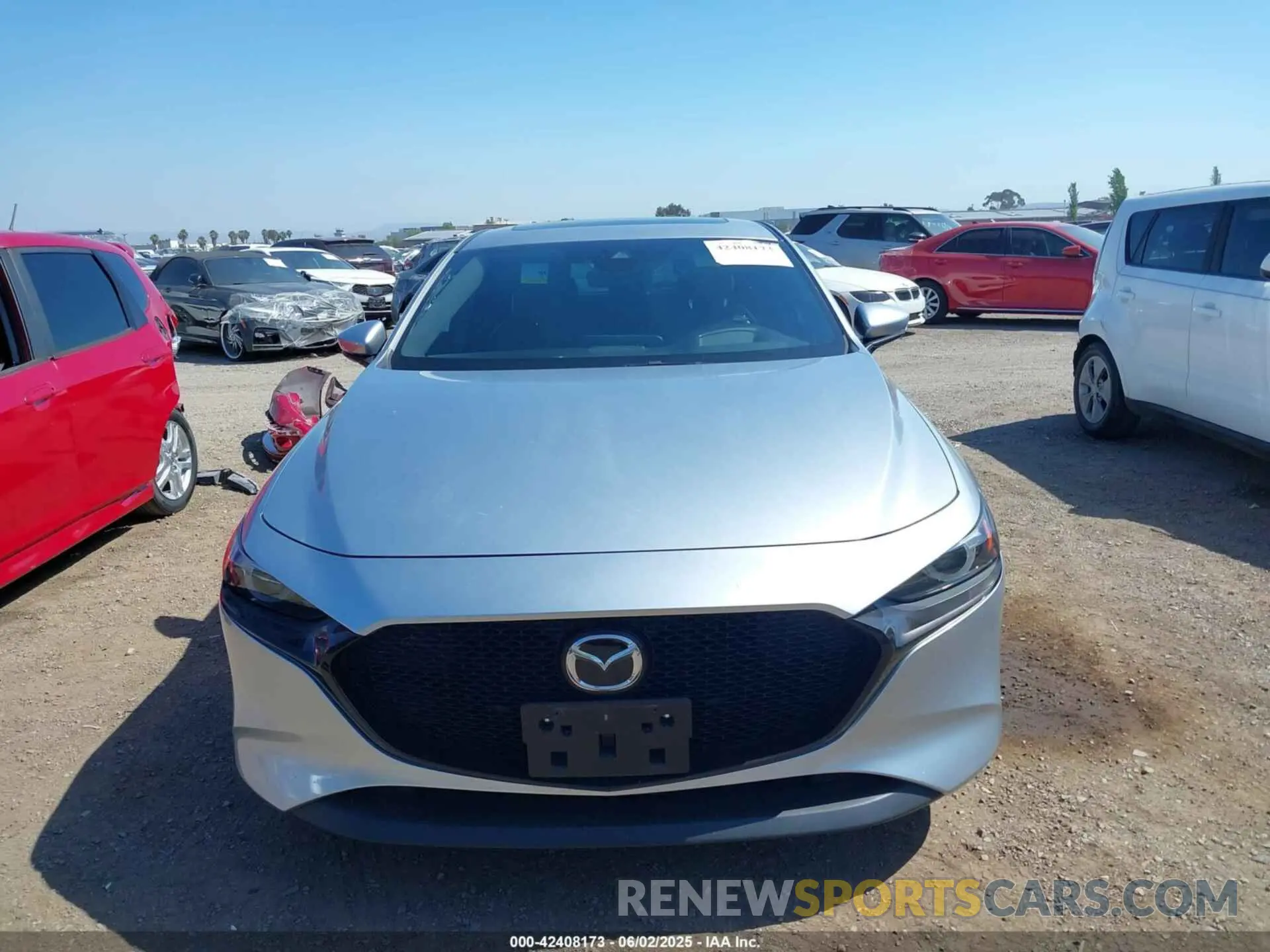 12 Photograph of a damaged car JM1BPANM1K1116441 MAZDA MAZDA3 2019