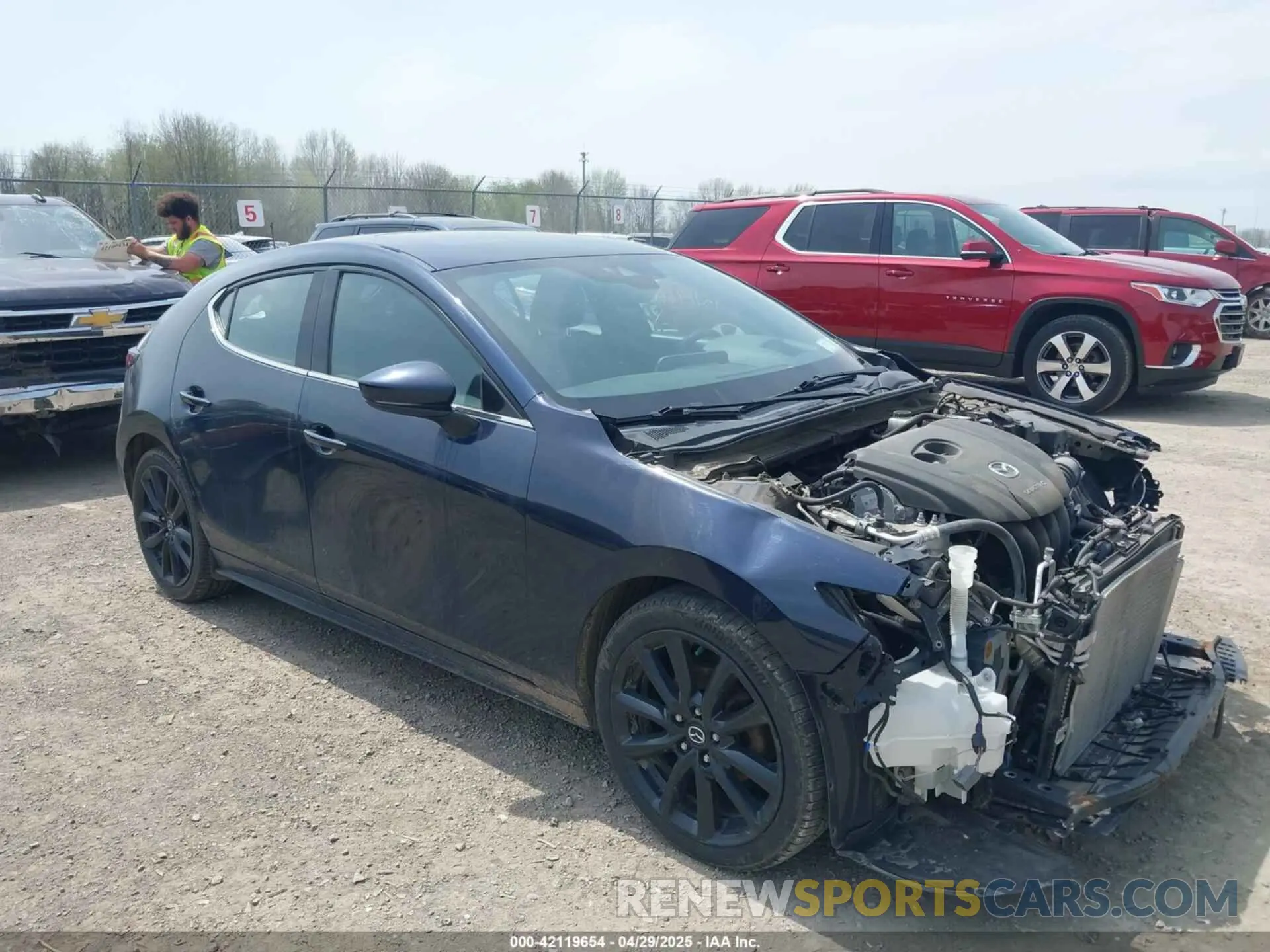 1 Photograph of a damaged car JM1BPANM4K1115882 MAZDA MAZDA3 2019