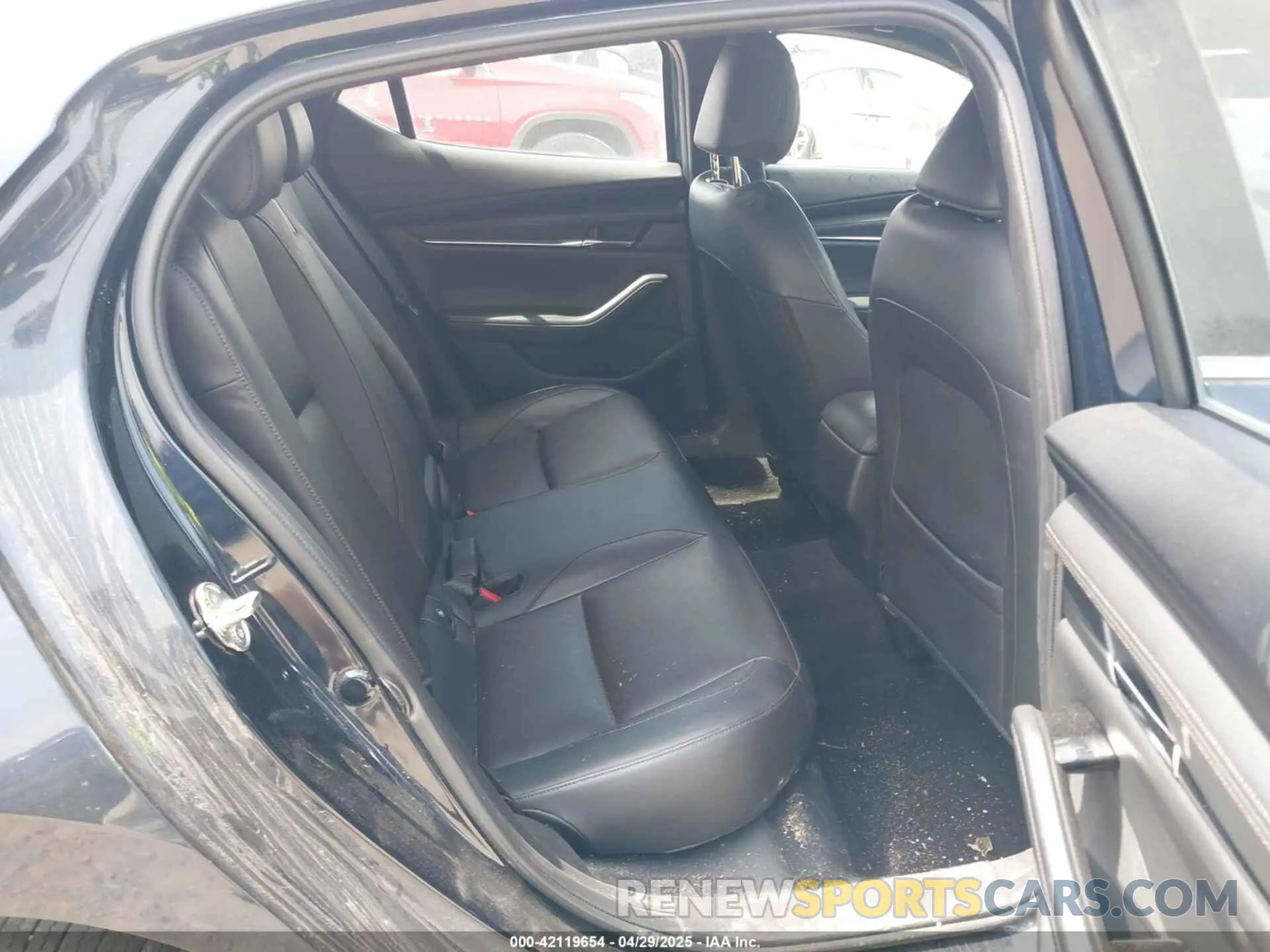 8 Photograph of a damaged car JM1BPANM4K1115882 MAZDA MAZDA3 2019