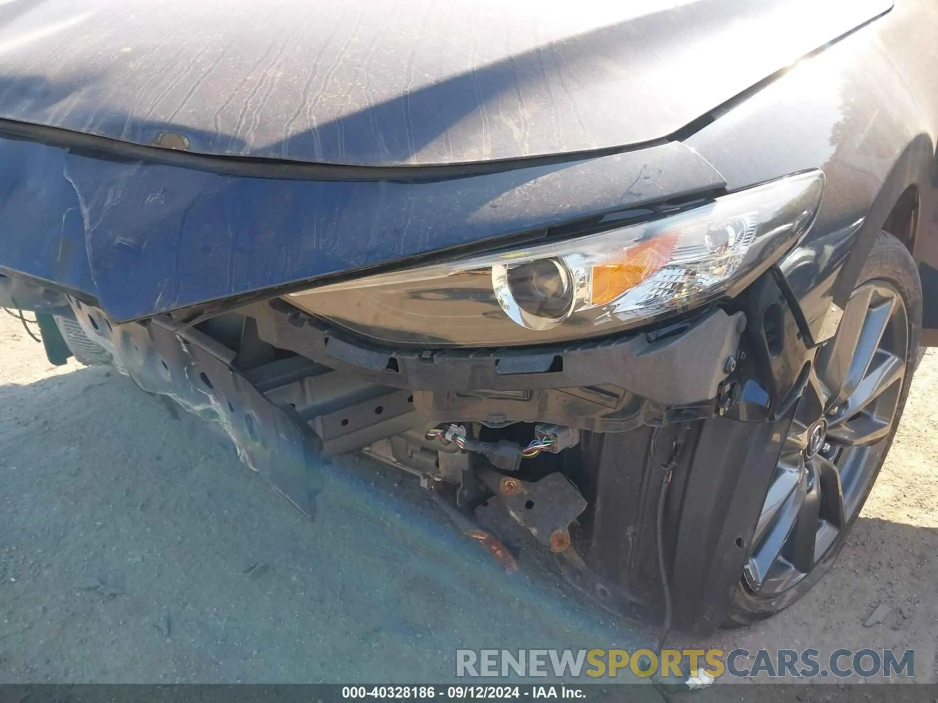 12 Photograph of a damaged car JM1BPBJM2K1144633 MAZDA MAZDA3 2019