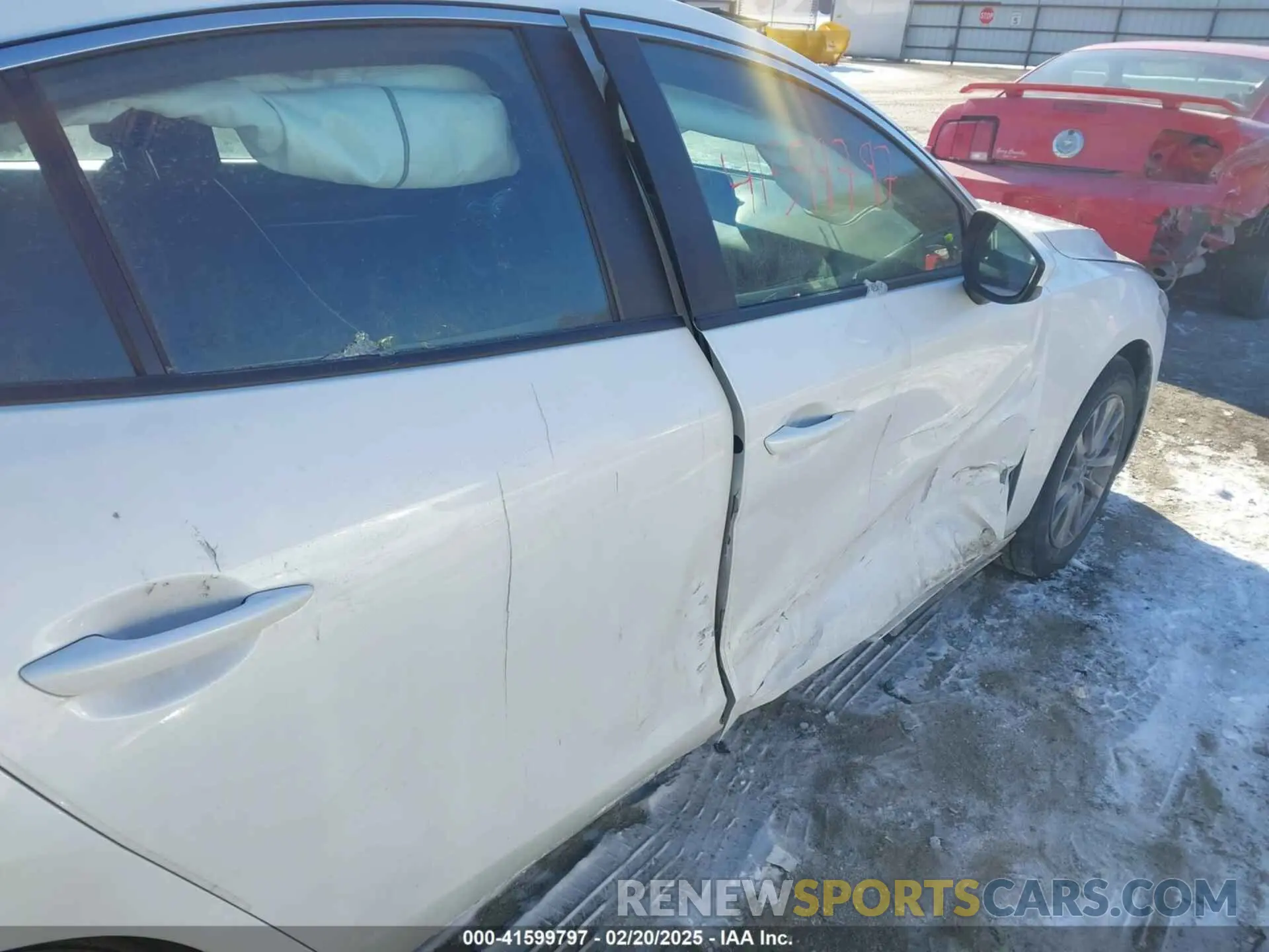 18 Photograph of a damaged car 3MZBPABL2LM122620 MAZDA MAZDA3 2020