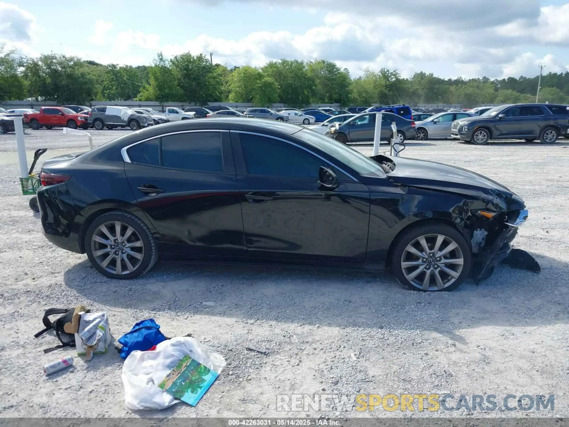 14 Photograph of a damaged car 3MZBPACL5LM135148 MAZDA MAZDA3 2020