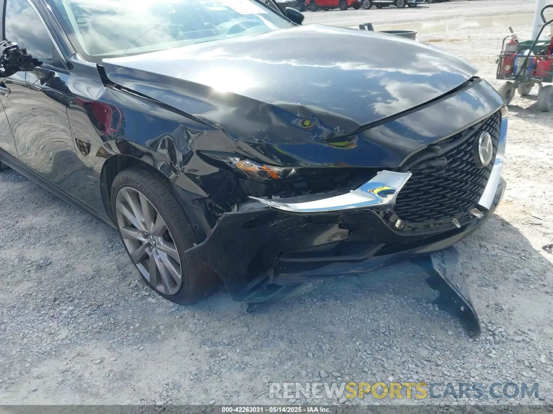6 Photograph of a damaged car 3MZBPACL5LM135148 MAZDA MAZDA3 2020