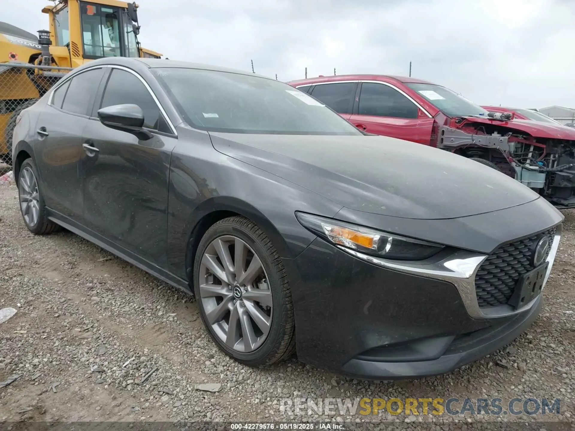 1 Photograph of a damaged car 3MZBPACL6LM130136 MAZDA MAZDA3 2020