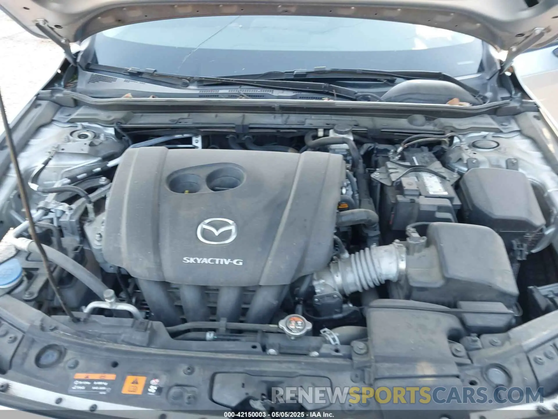 10 Photograph of a damaged car 3MZBPACL6LM133425 MAZDA MAZDA3 2020