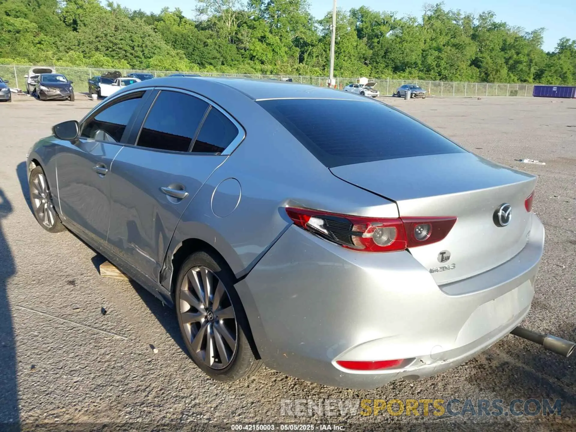 3 Photograph of a damaged car 3MZBPACL6LM133425 MAZDA MAZDA3 2020