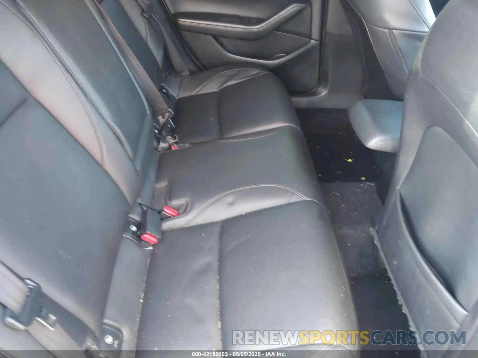 8 Photograph of a damaged car 3MZBPACL6LM133425 MAZDA MAZDA3 2020