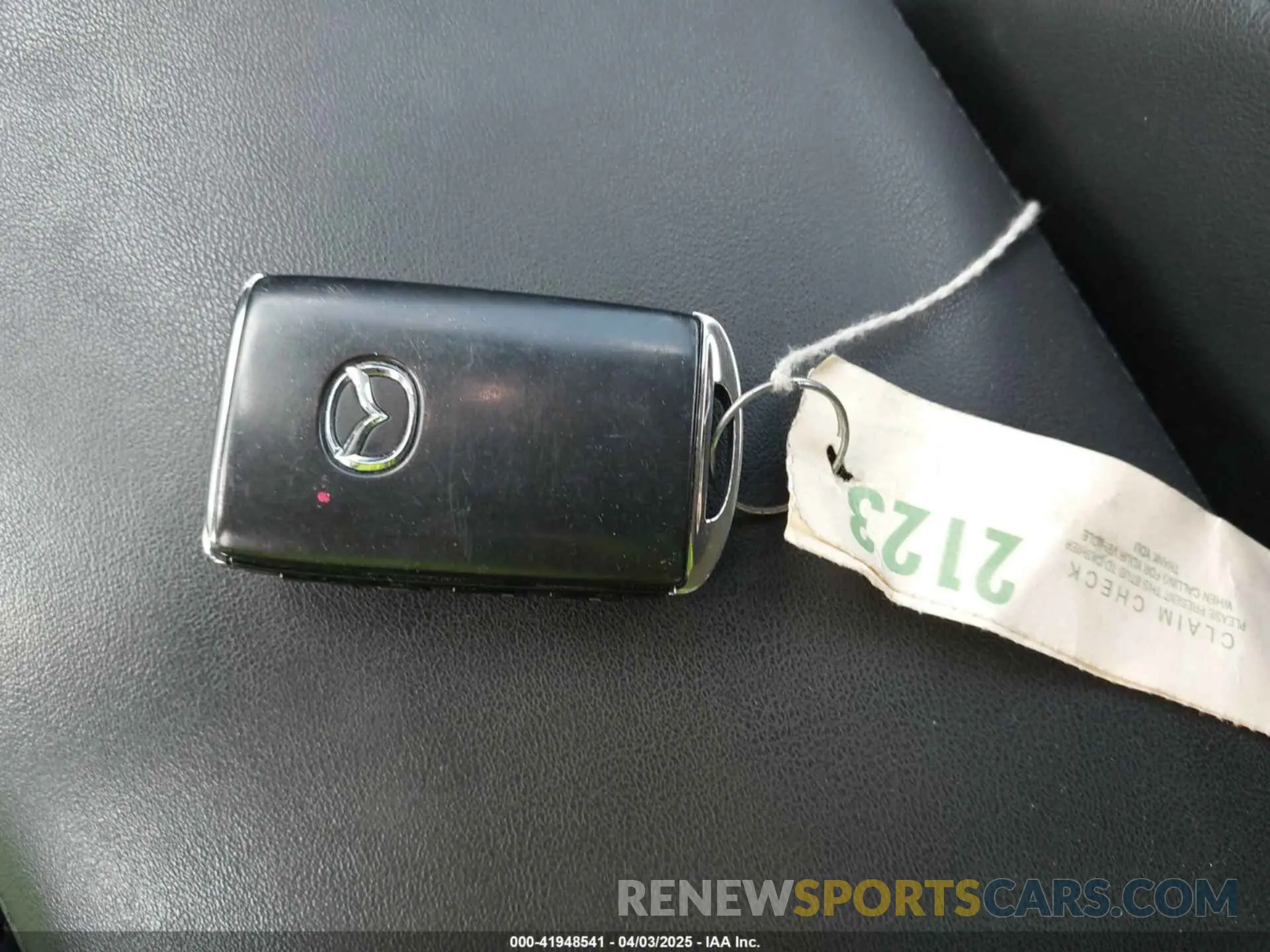 11 Photograph of a damaged car 3MZBPACL9LM127098 MAZDA MAZDA3 2020