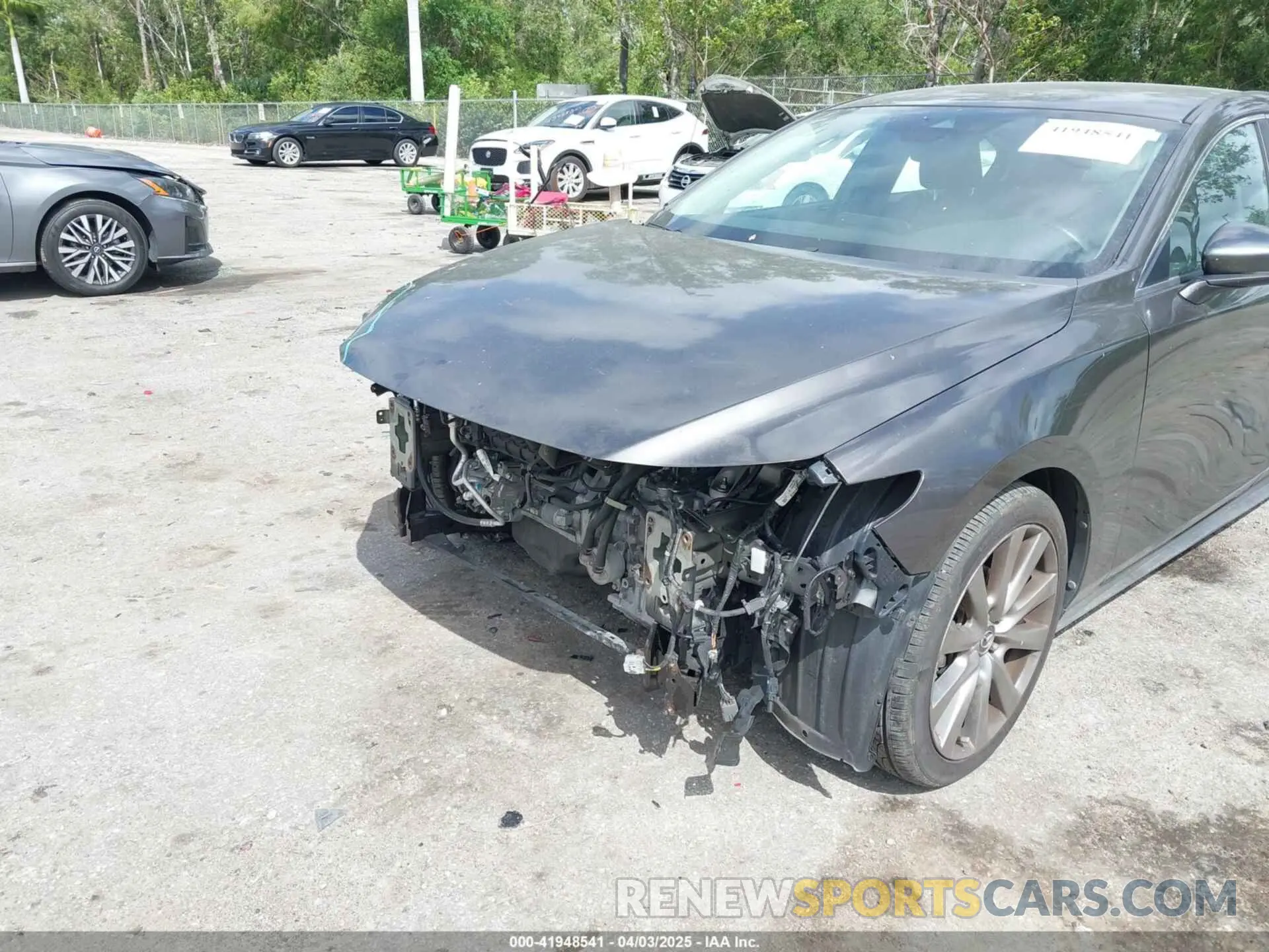 17 Photograph of a damaged car 3MZBPACL9LM127098 MAZDA MAZDA3 2020