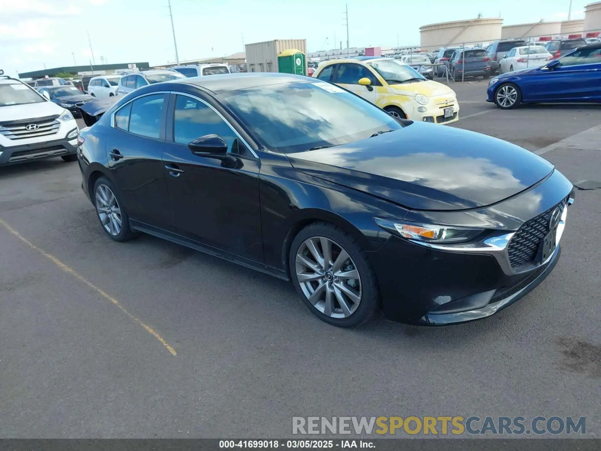 1 Photograph of a damaged car 3MZBPACL9LM131720 MAZDA MAZDA3 2020